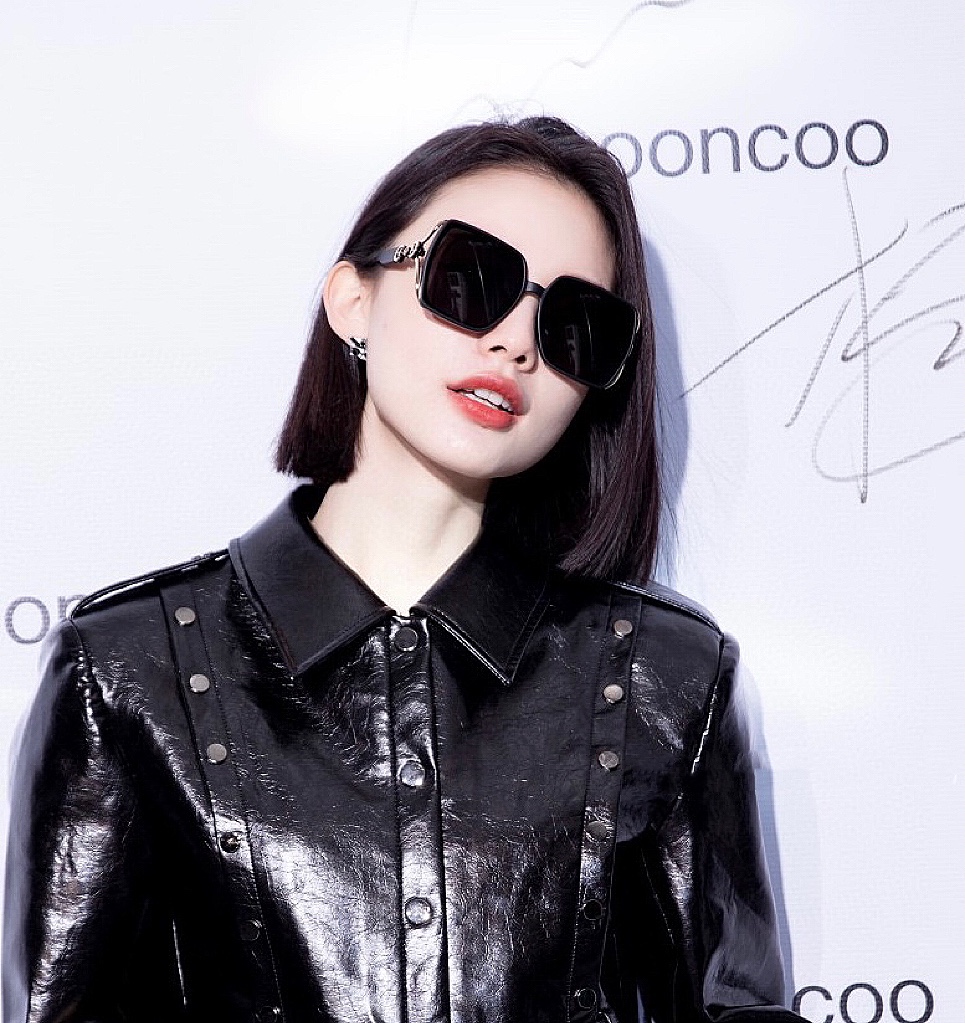 Sunglasses Gucci G6294 - vstockx