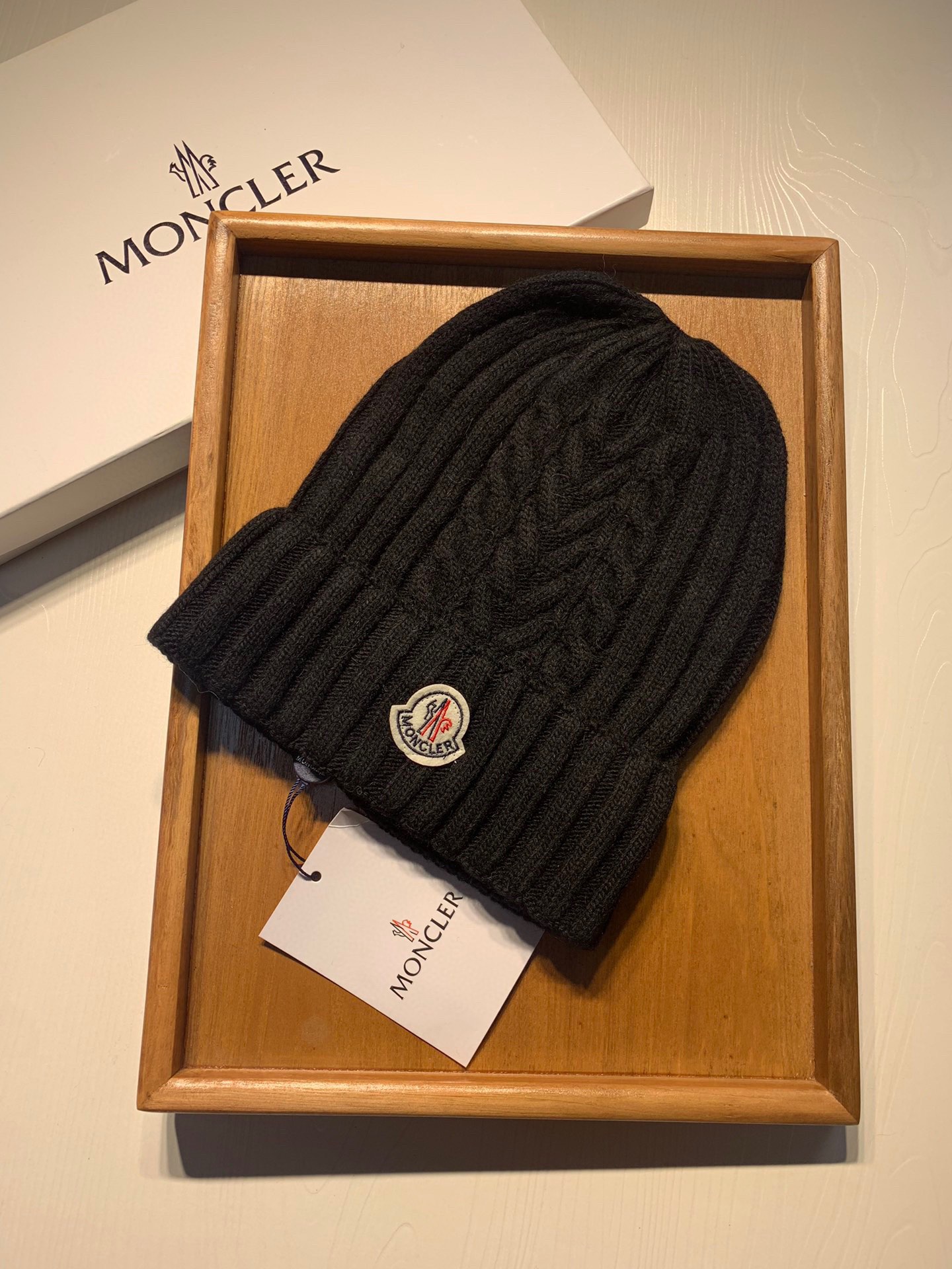 Hat Moncler 3 - vstockx