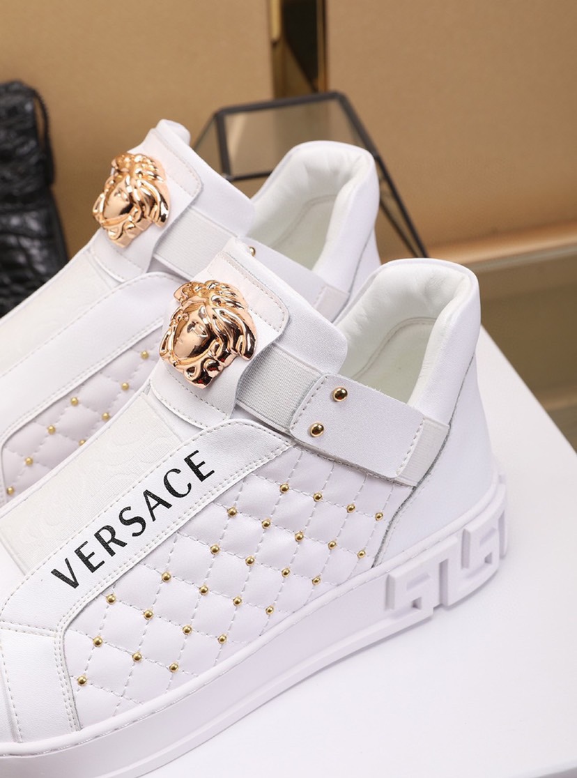 Versace High Top Sneaker 1 - vstockx