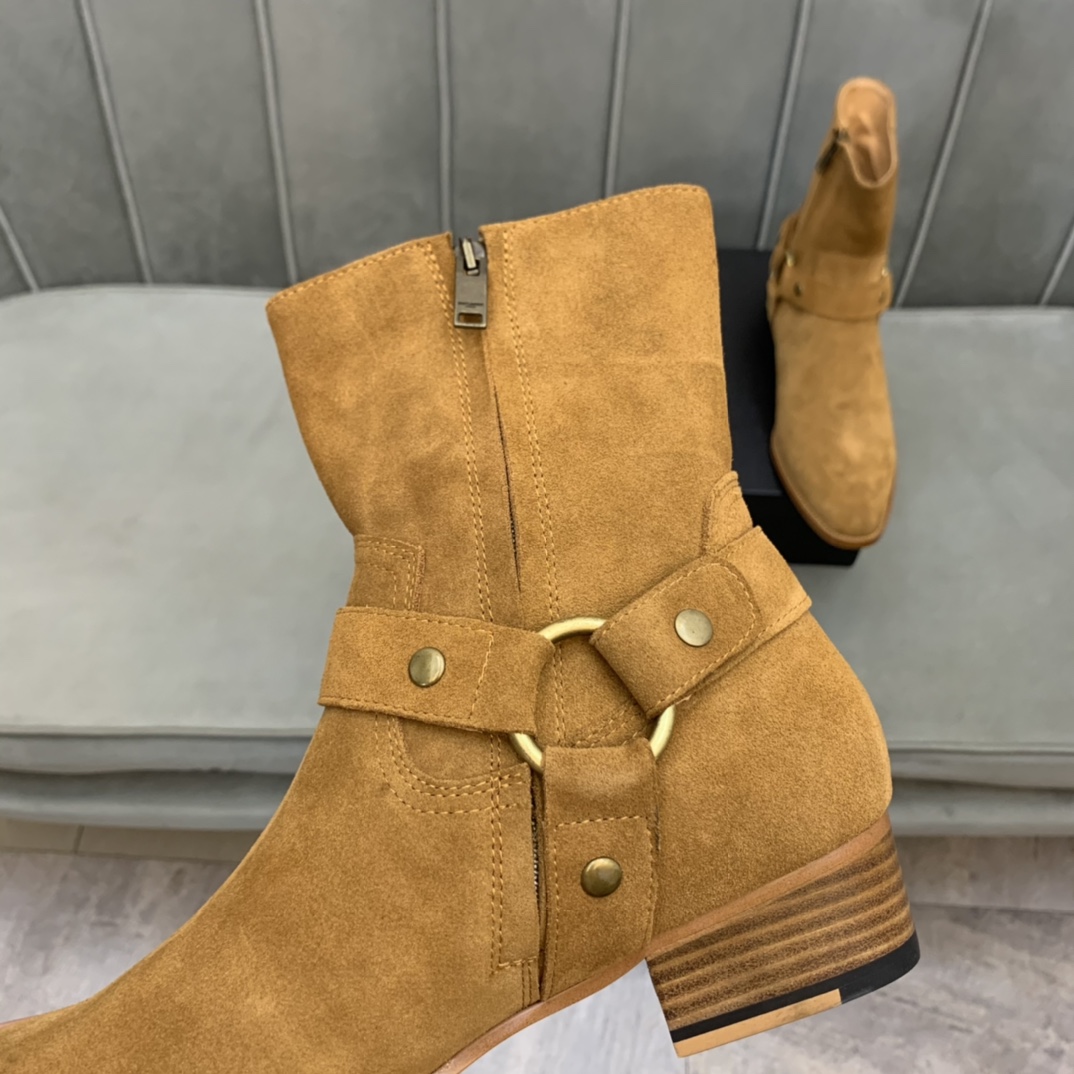 Saint Laurent Boots 1 - vstockx