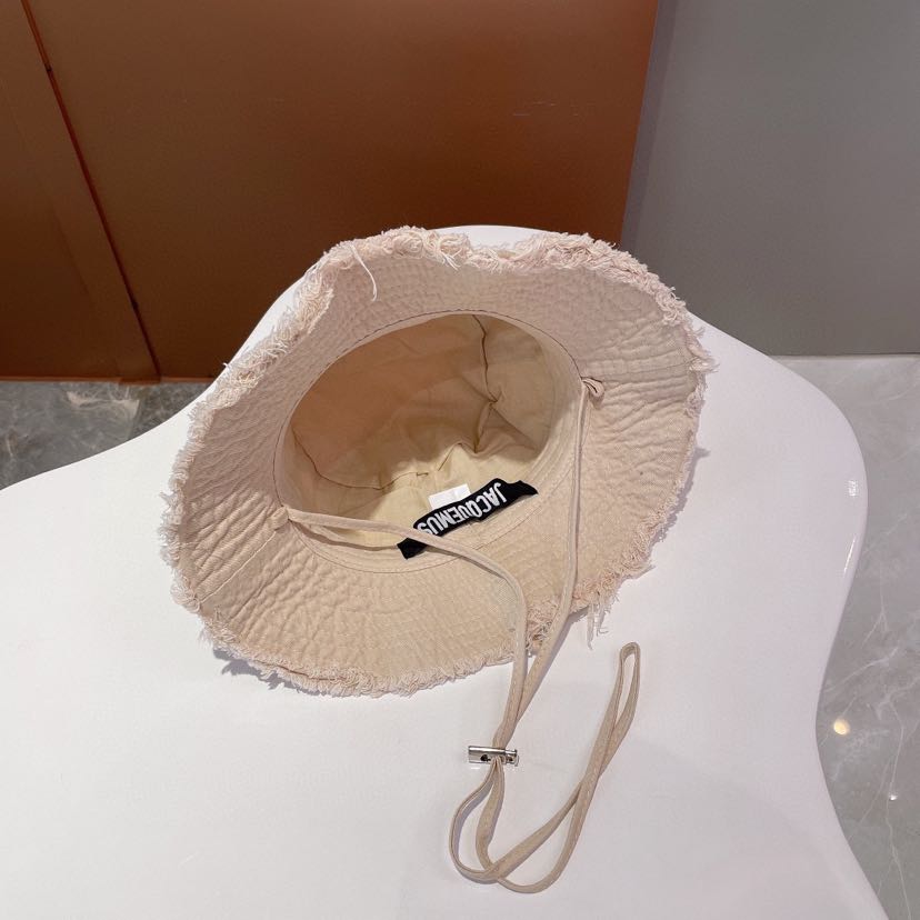 Hat Jacquemus 1 - vstockx