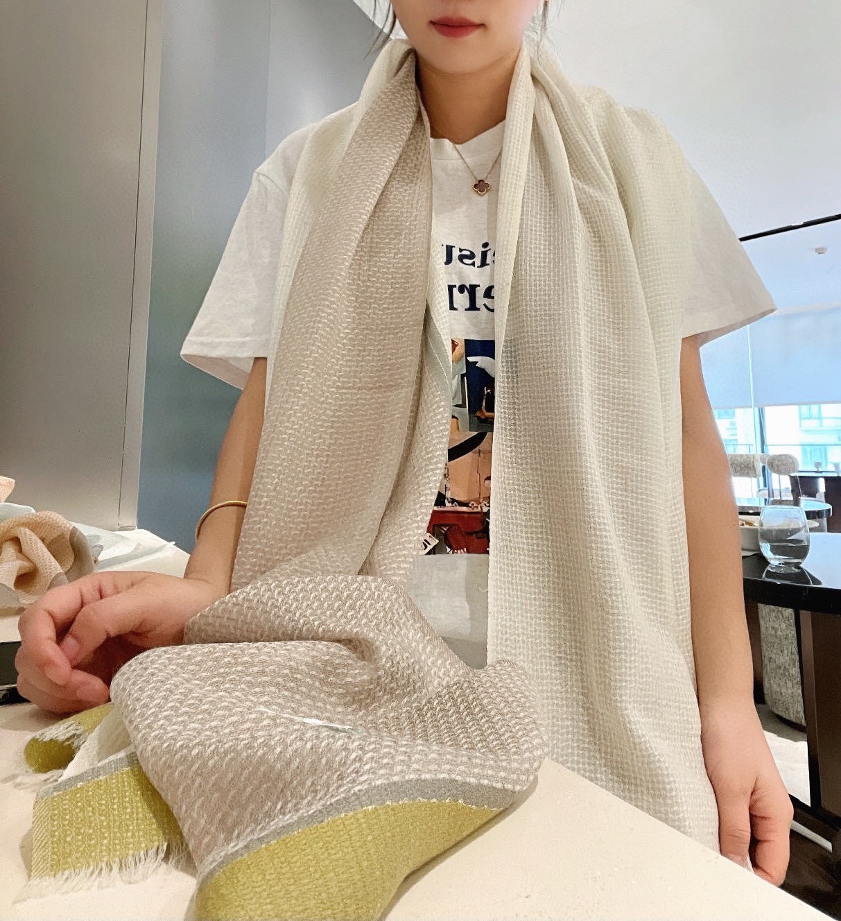 Streetwear Scarf CHANEL 328933 SIZE:90*200cm - vstockx