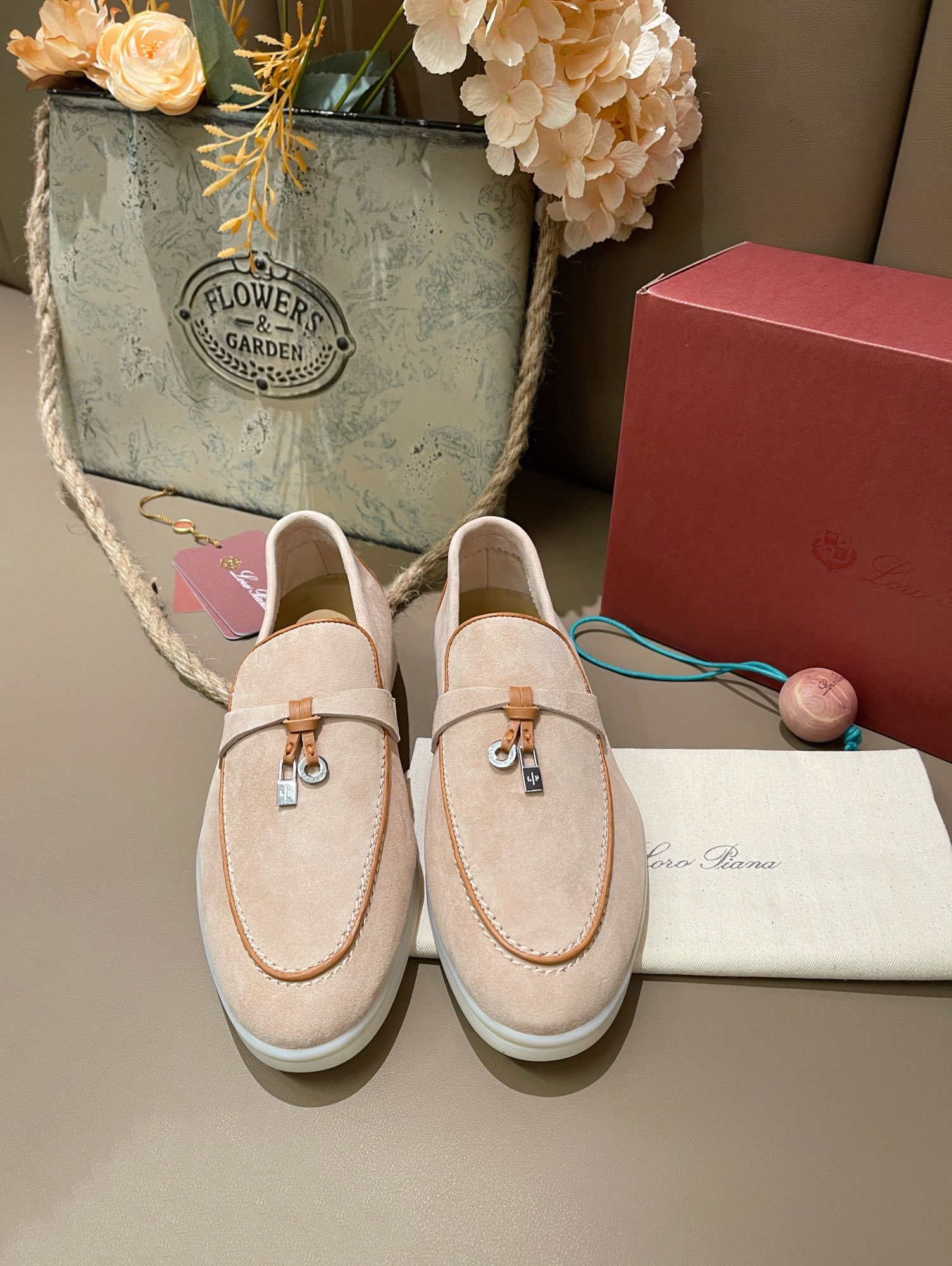 Loro Piana shoes 169 - vstockx