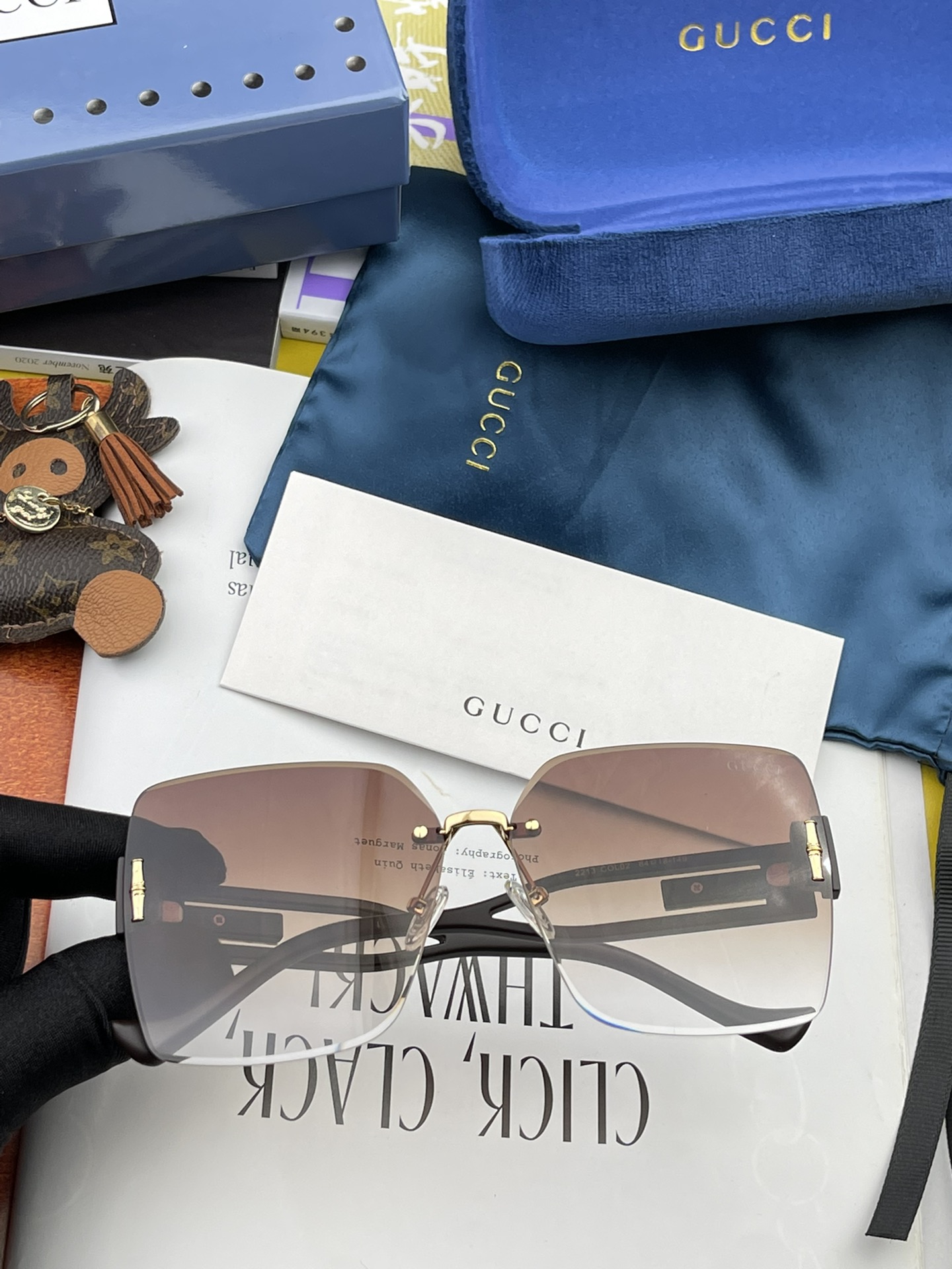 Sunglasses Gucci G1322 - vstockx