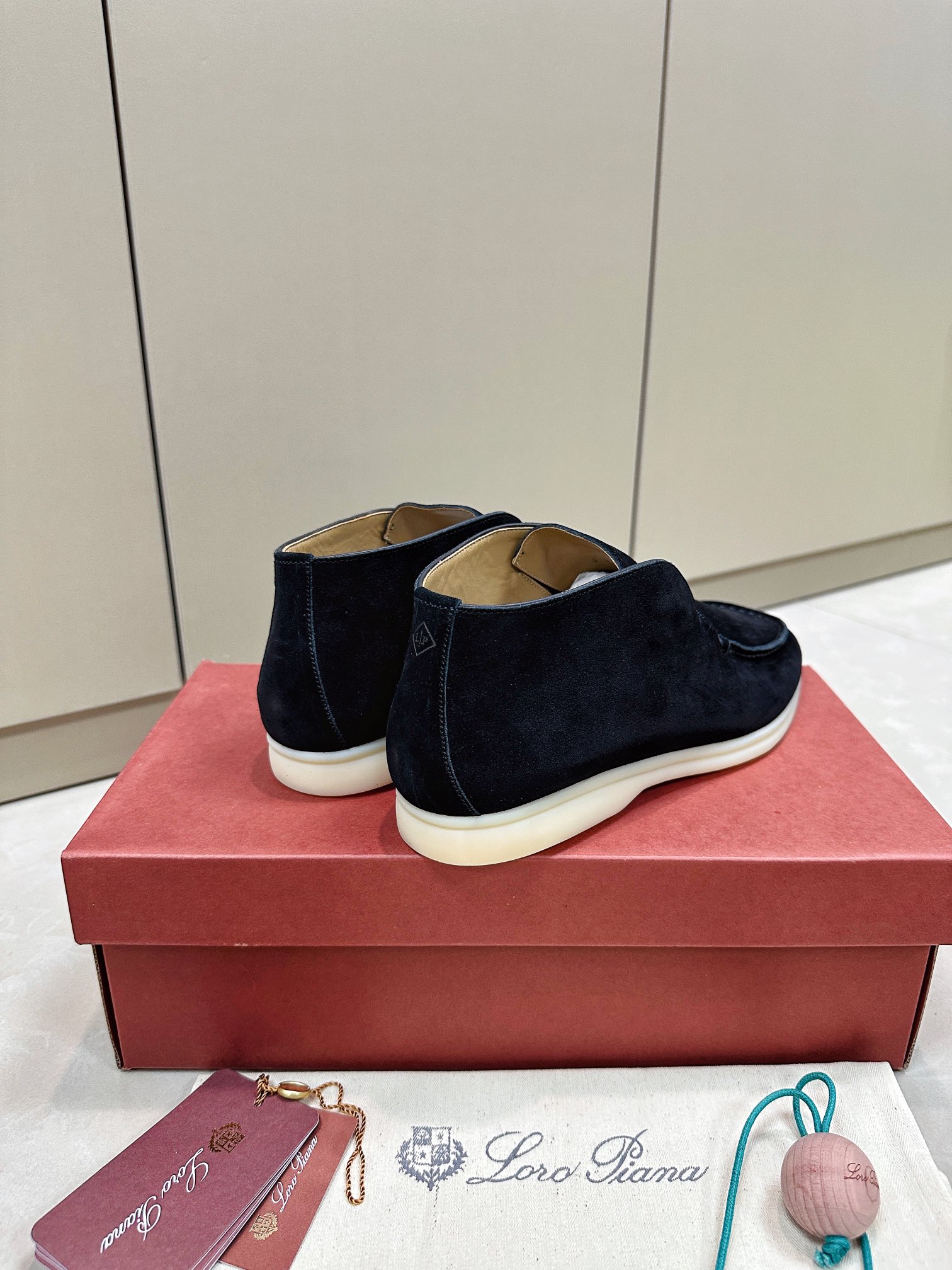 Loro Piana shoes 214 - vstockx