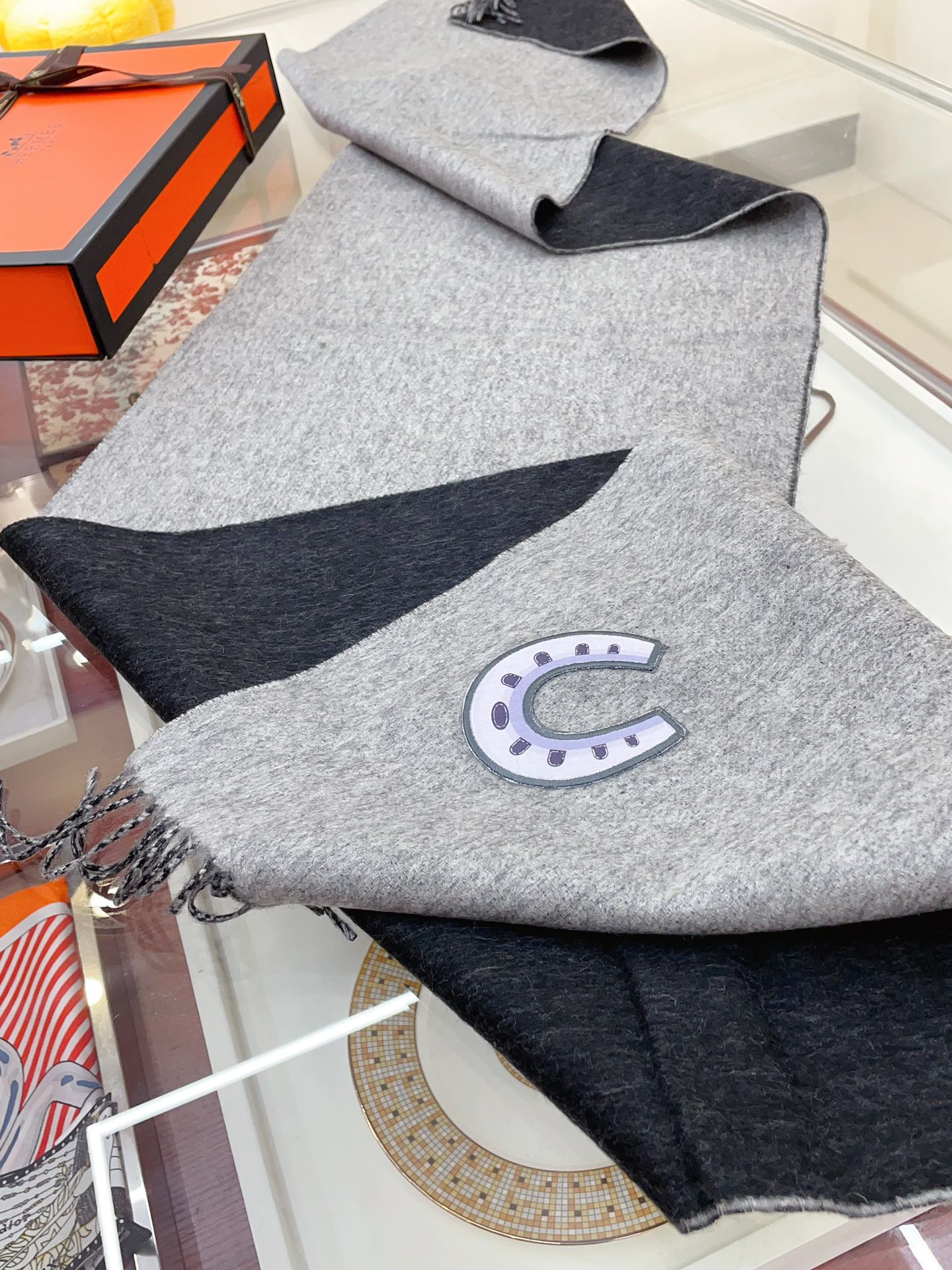 Streetwear Scarf Hermes 328853 SIZE:90cm*90cm - vstockx