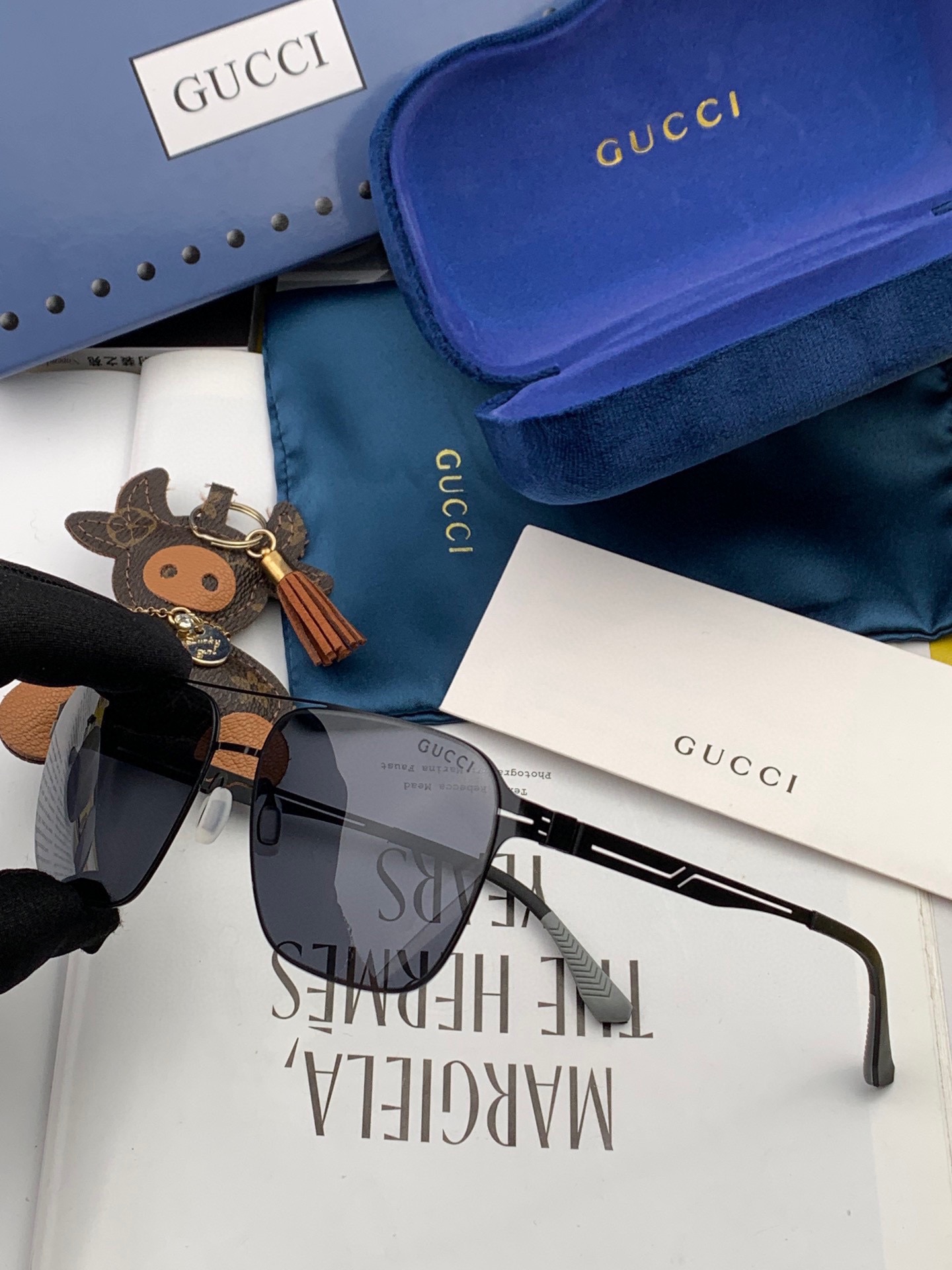 Sunglasses Gucci G2806 - vstockx