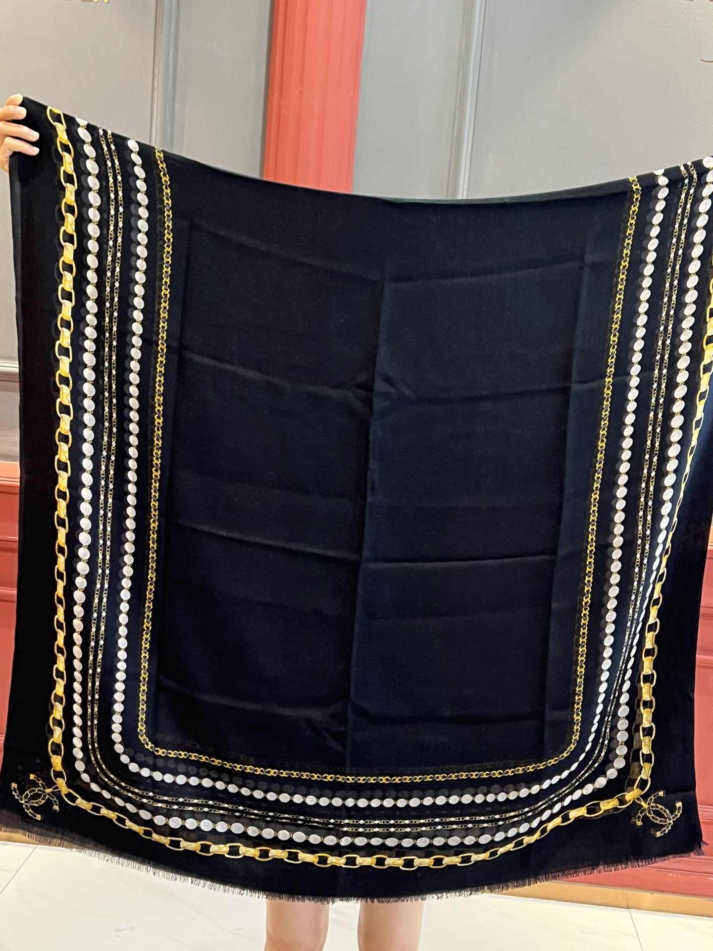 Streetwear Scarf CHANEL 328968 size:110*200cm - vstockx