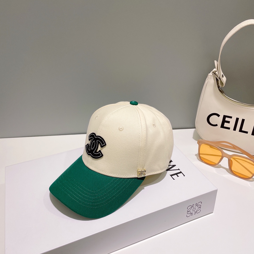 Streetwear Hat Chanel 329027 - vstockx