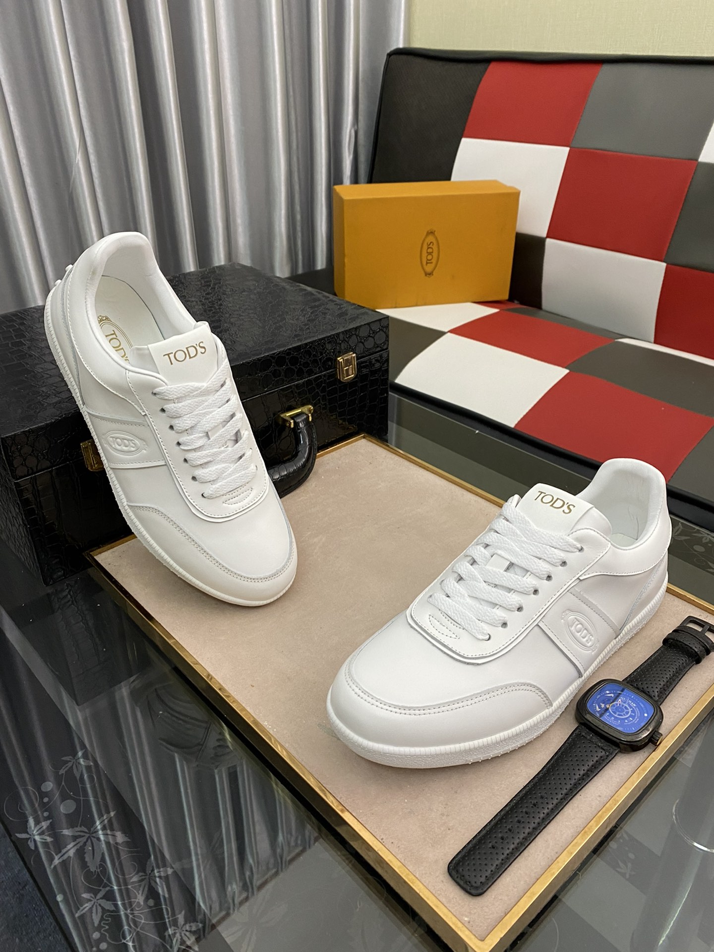 TOD'S Tabs Sneaker 5 - vstockx