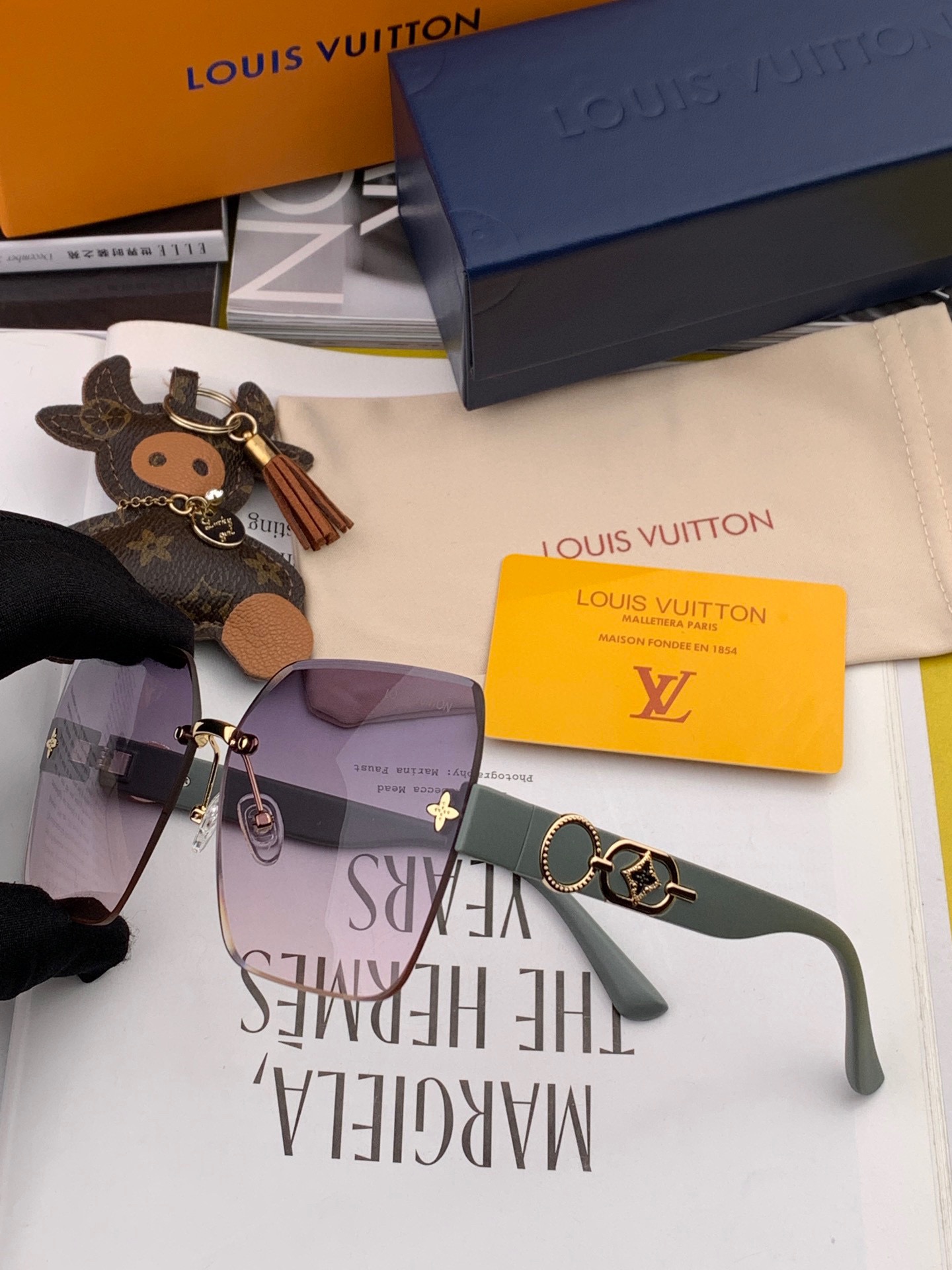 Sunglasses Louis Vuitton L0998 - vstockx