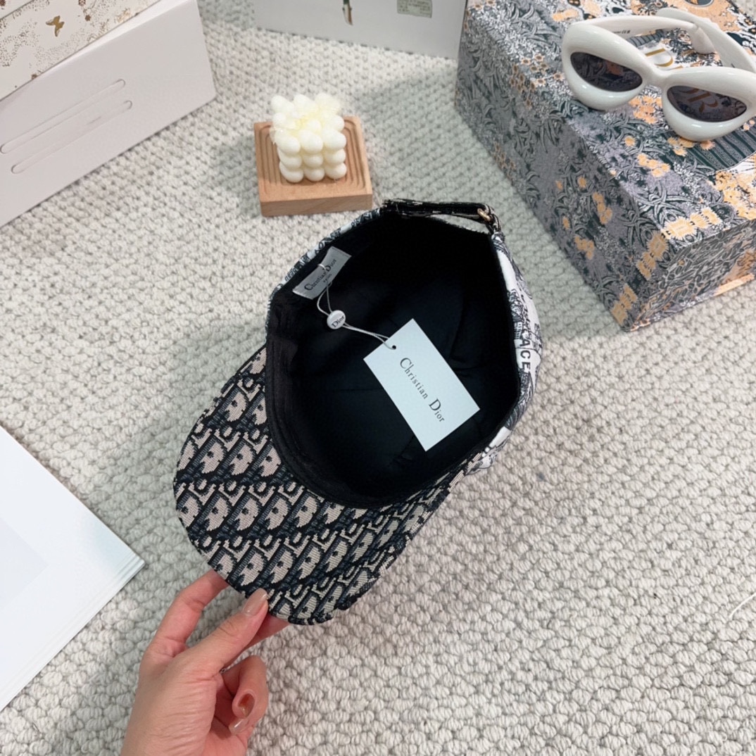 Streetwear Hat DIOR 329327 - vstockx