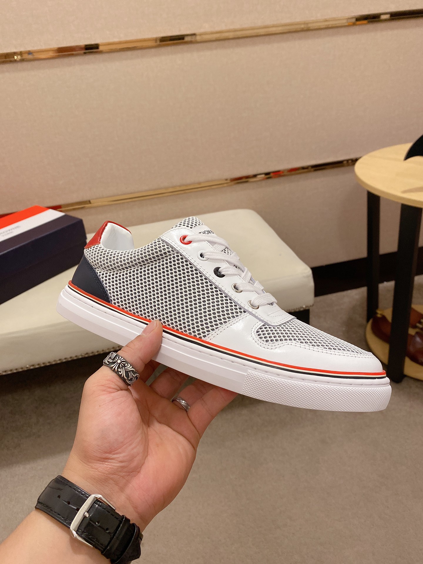 Thom Browne Low Top Sneaker 11 - vstockx