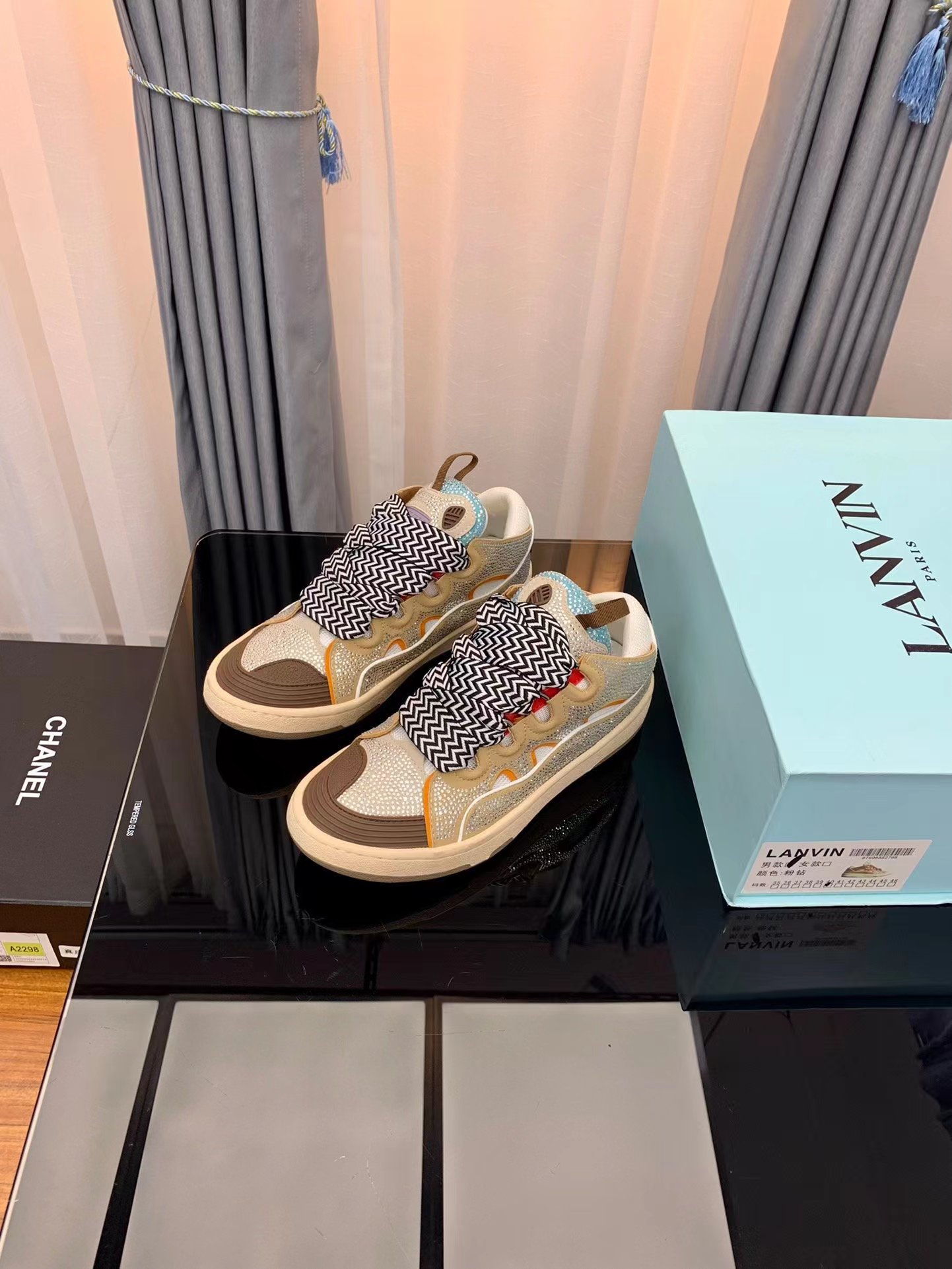 Lanvin Leather Curb Grey sequins - vstockx