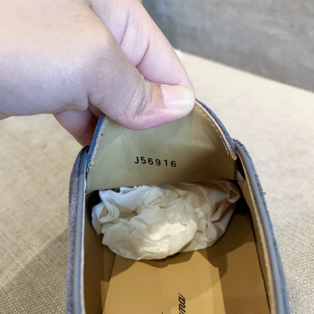 Loro Piana shoes 210 - vstockx