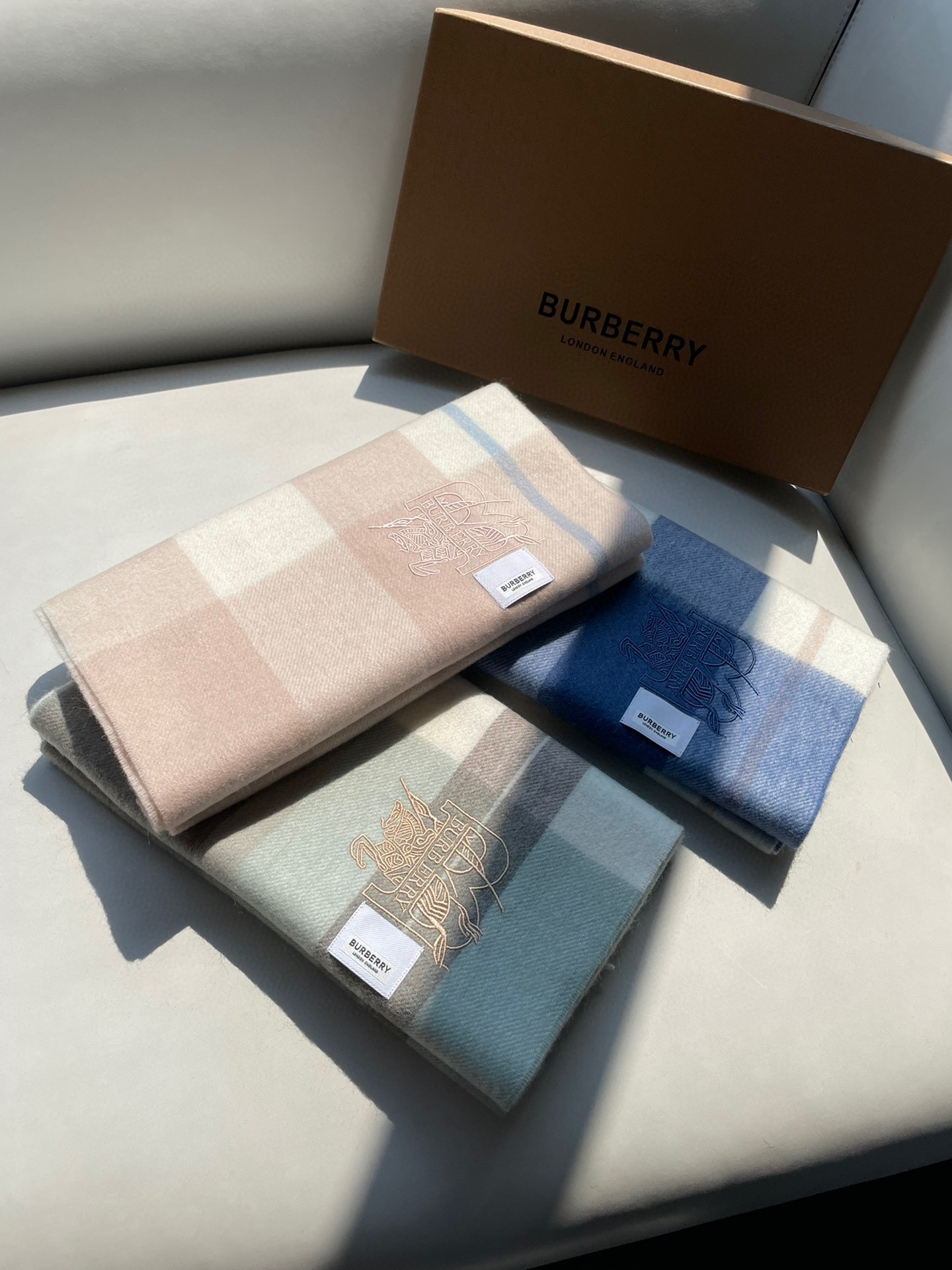 Streetwear Scarf Burberry 329089 size:180*35cm - vstockx