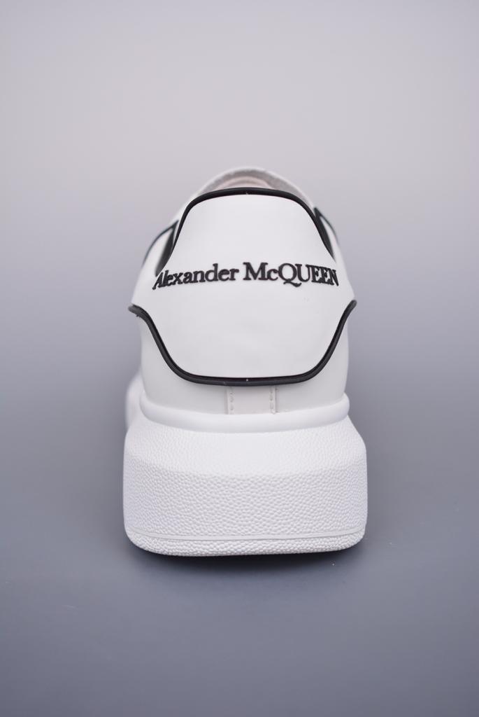 Alexander McQueen Oversized White Black Trim - vstockx