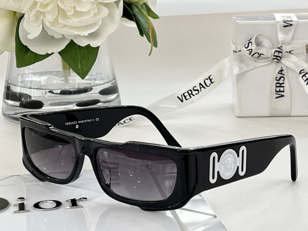 Sunglasses Versace VE4962 size:59 16-140 - vstockx