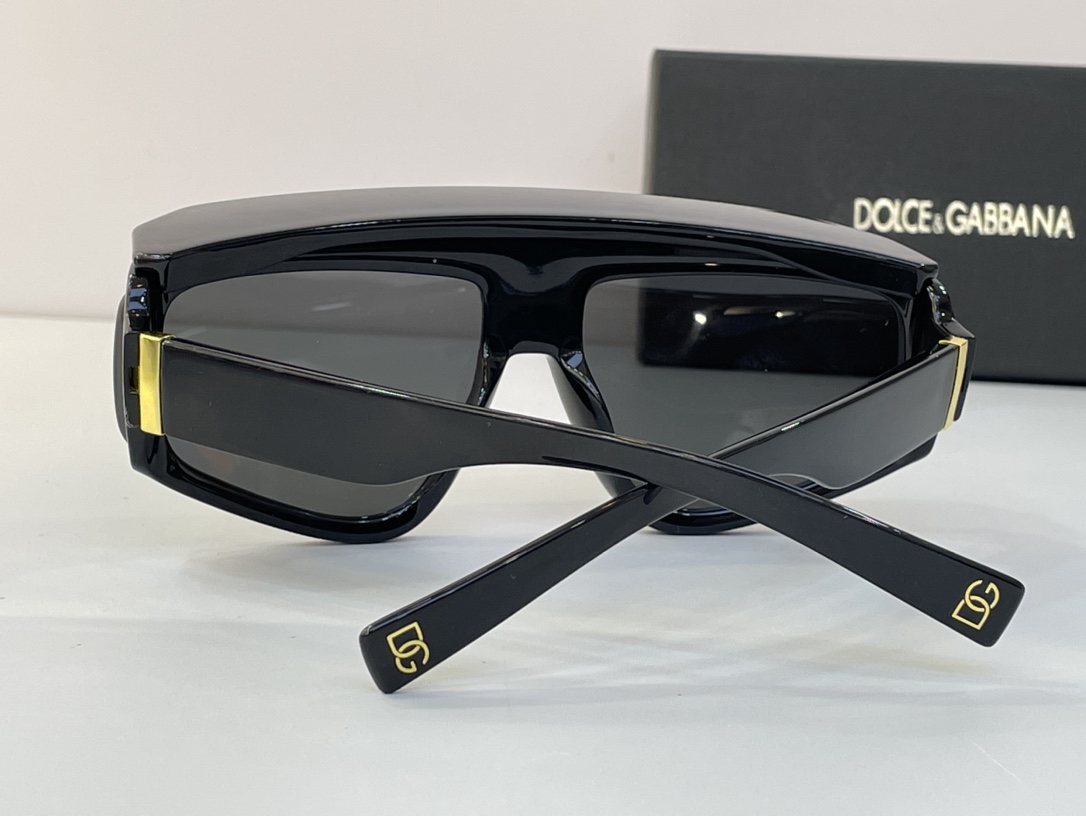 Sunglasses Dolce DG6177 - vstockx