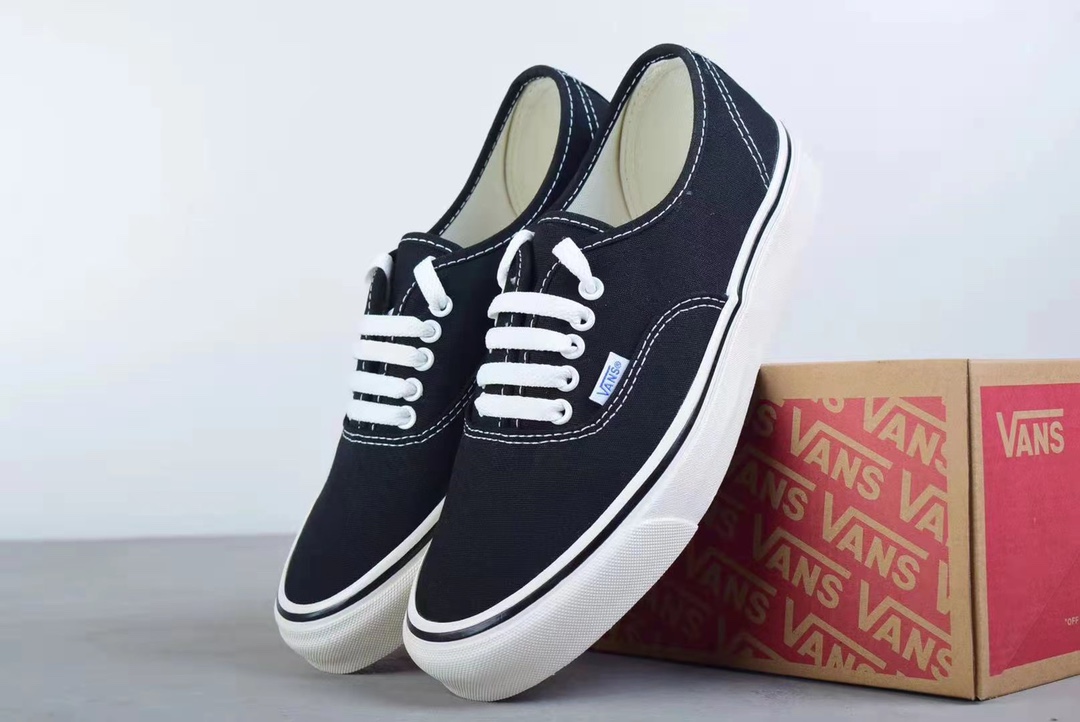 Vans Authentic - vstockx