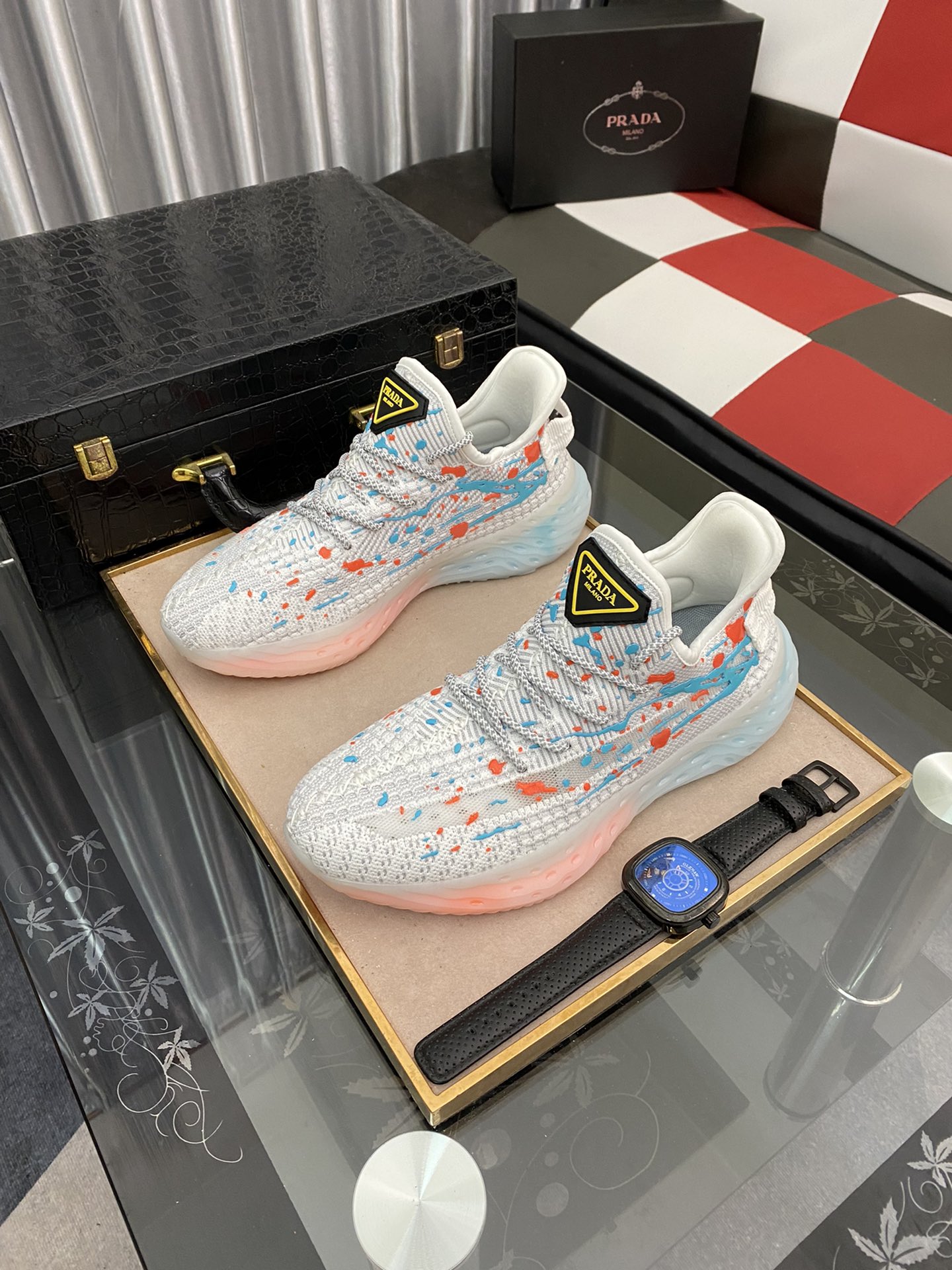 Prada Low Top sneaker 16 - vstockx