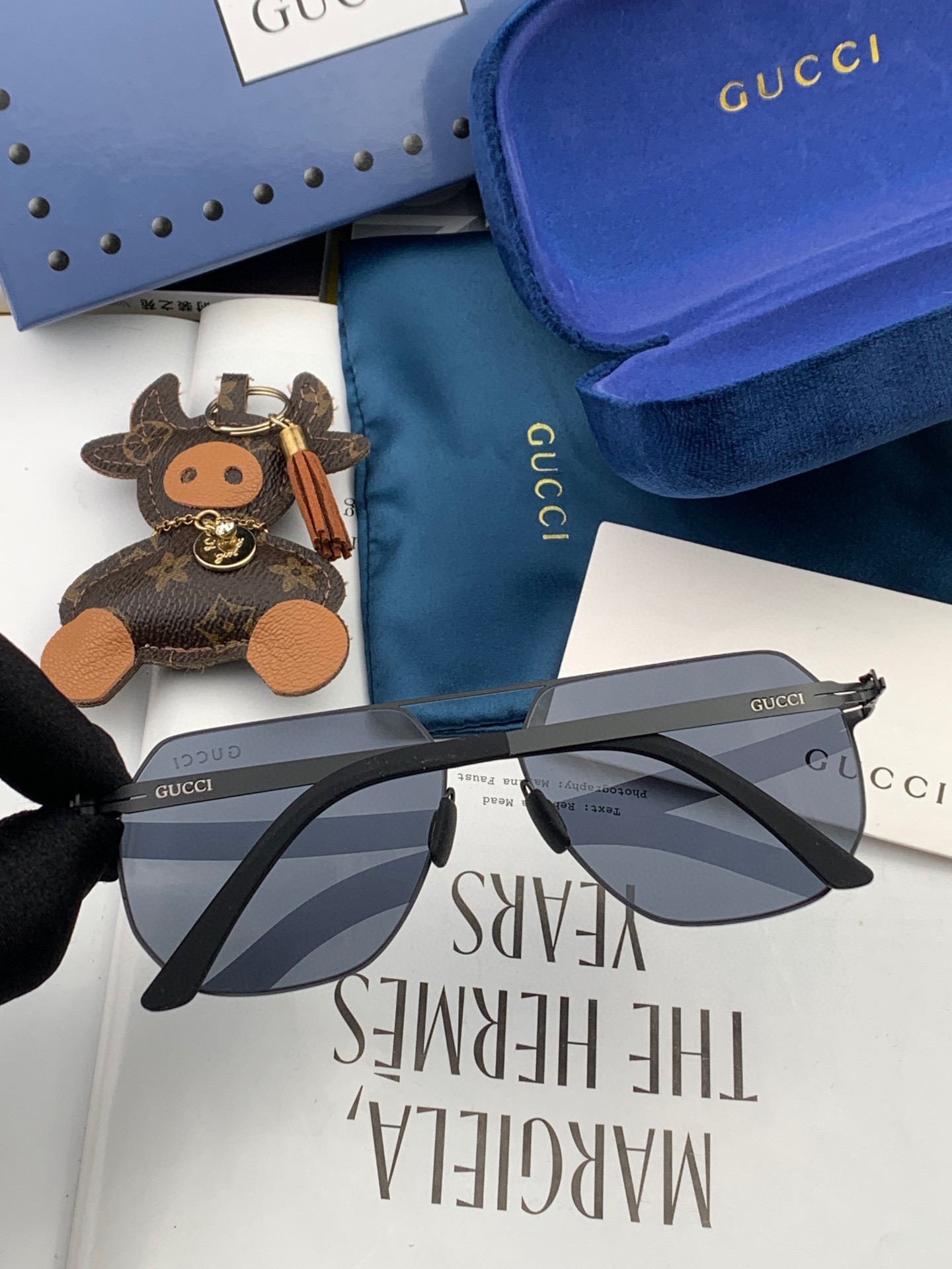 Sunglasses Gucci G7730 - vstockx