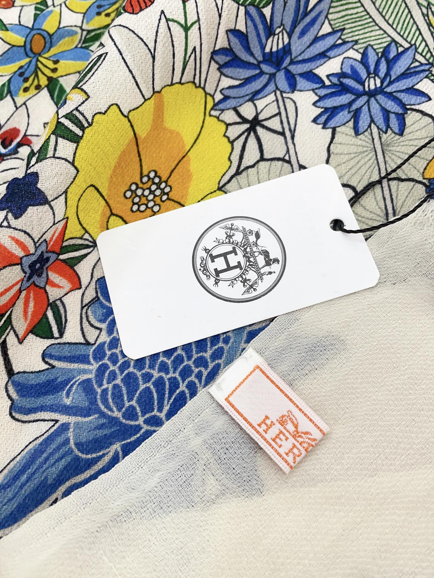 Streetwear Scarf Hermes 328746 SIZE:200*100cm - vstockx