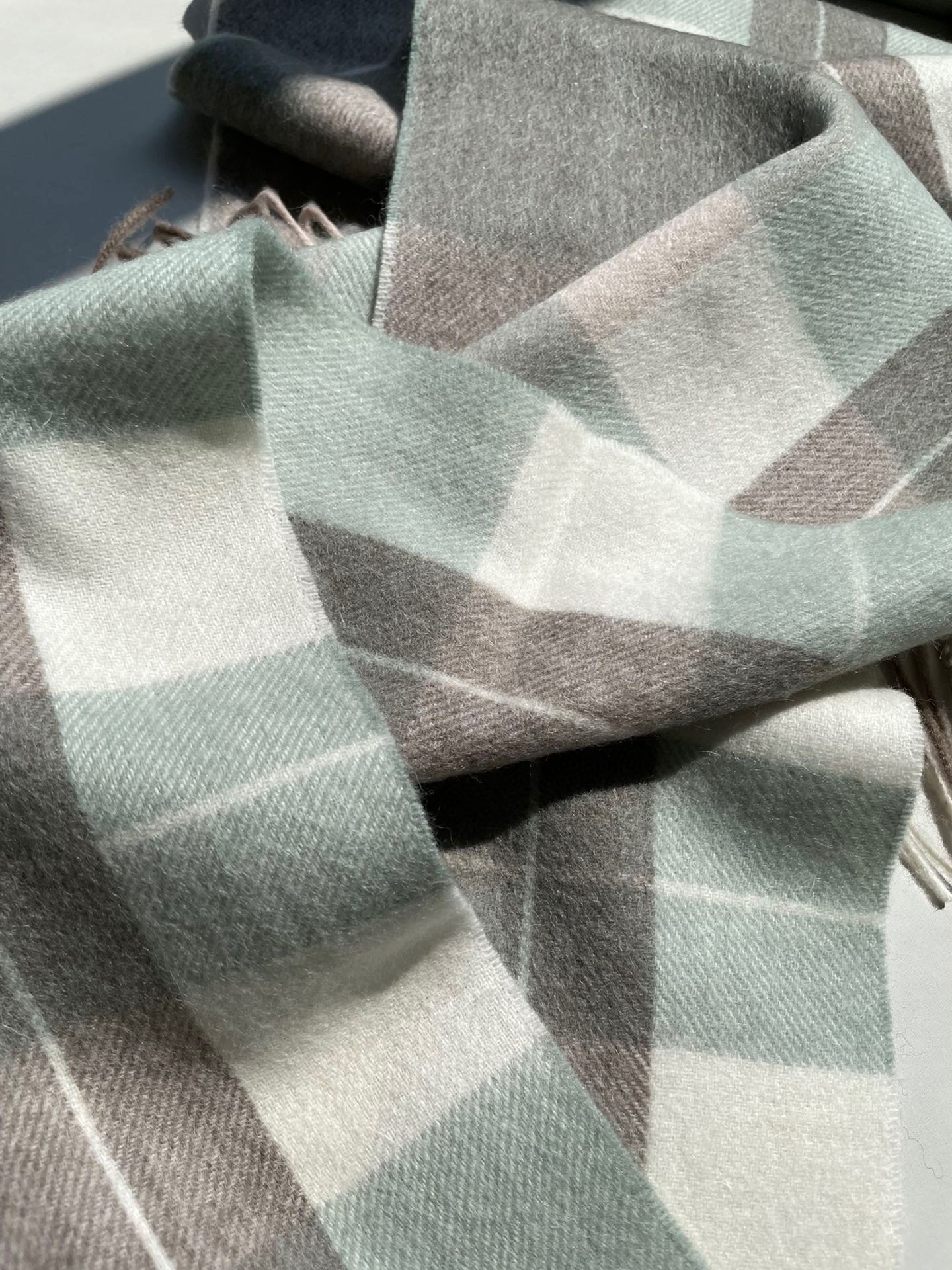 Streetwear Scarf Burberry 329089 size:180*35cm - vstockx