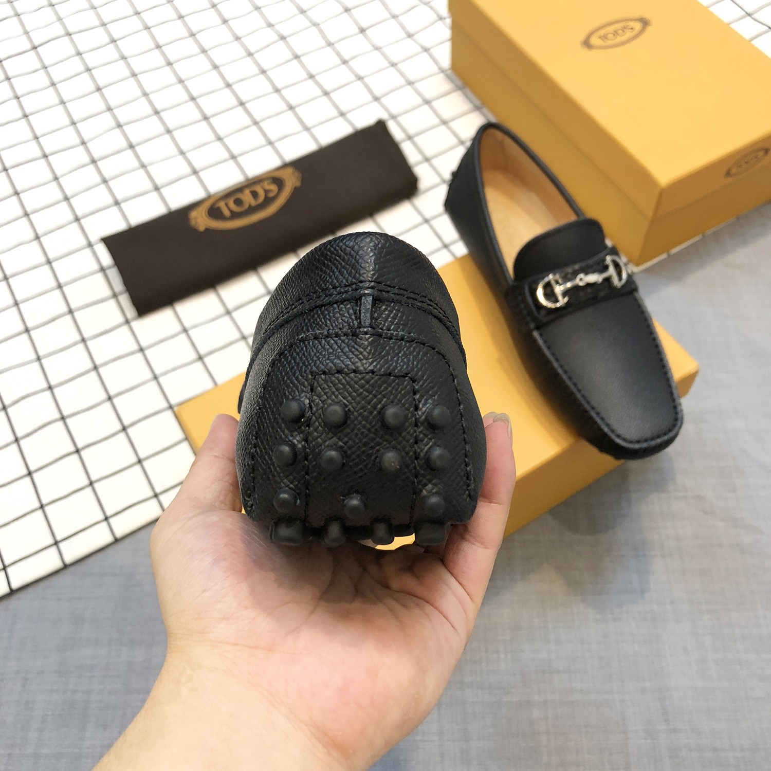 TOD'S Loafers 2 - vstockx
