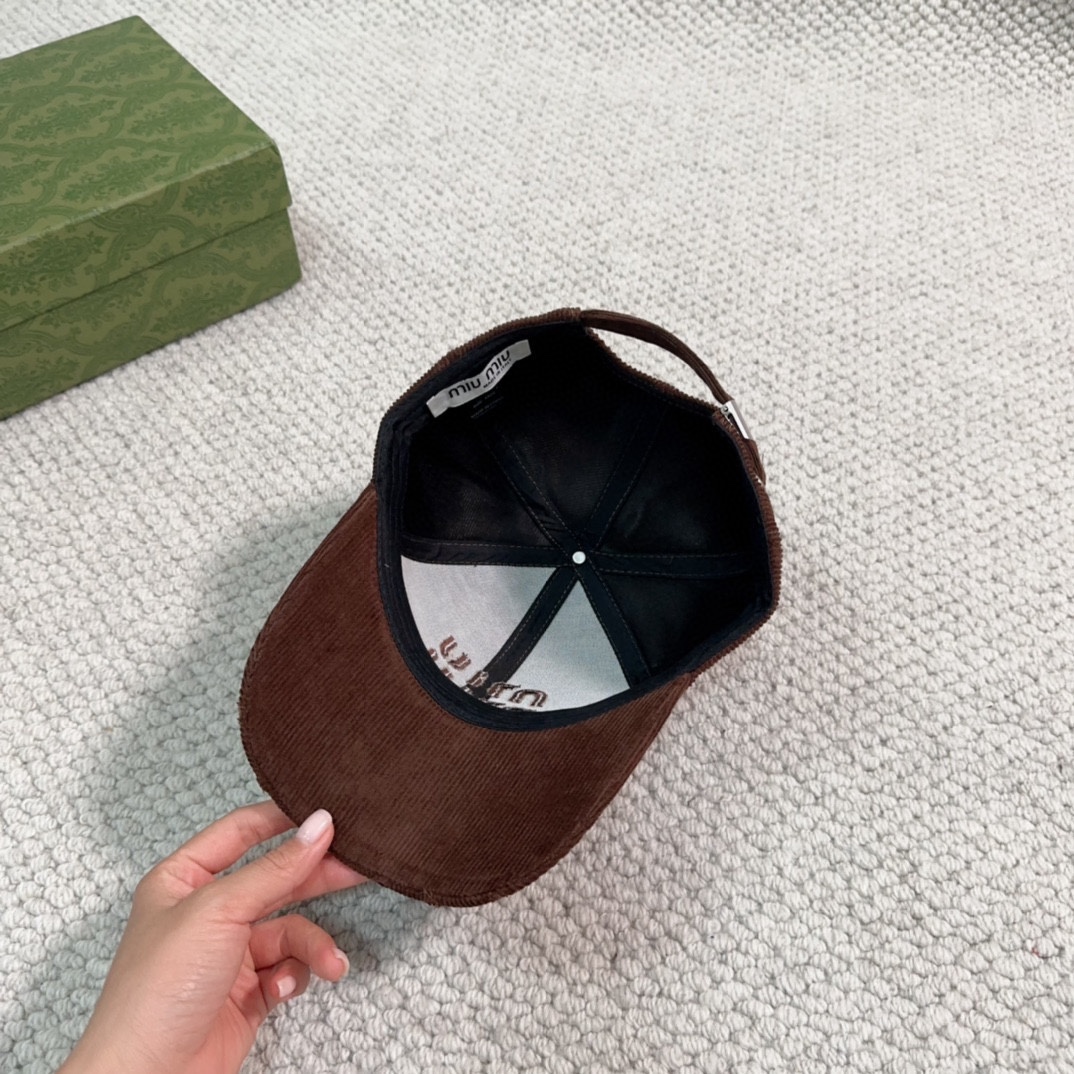 Streetwear Hat Miu 329311 - vstockx