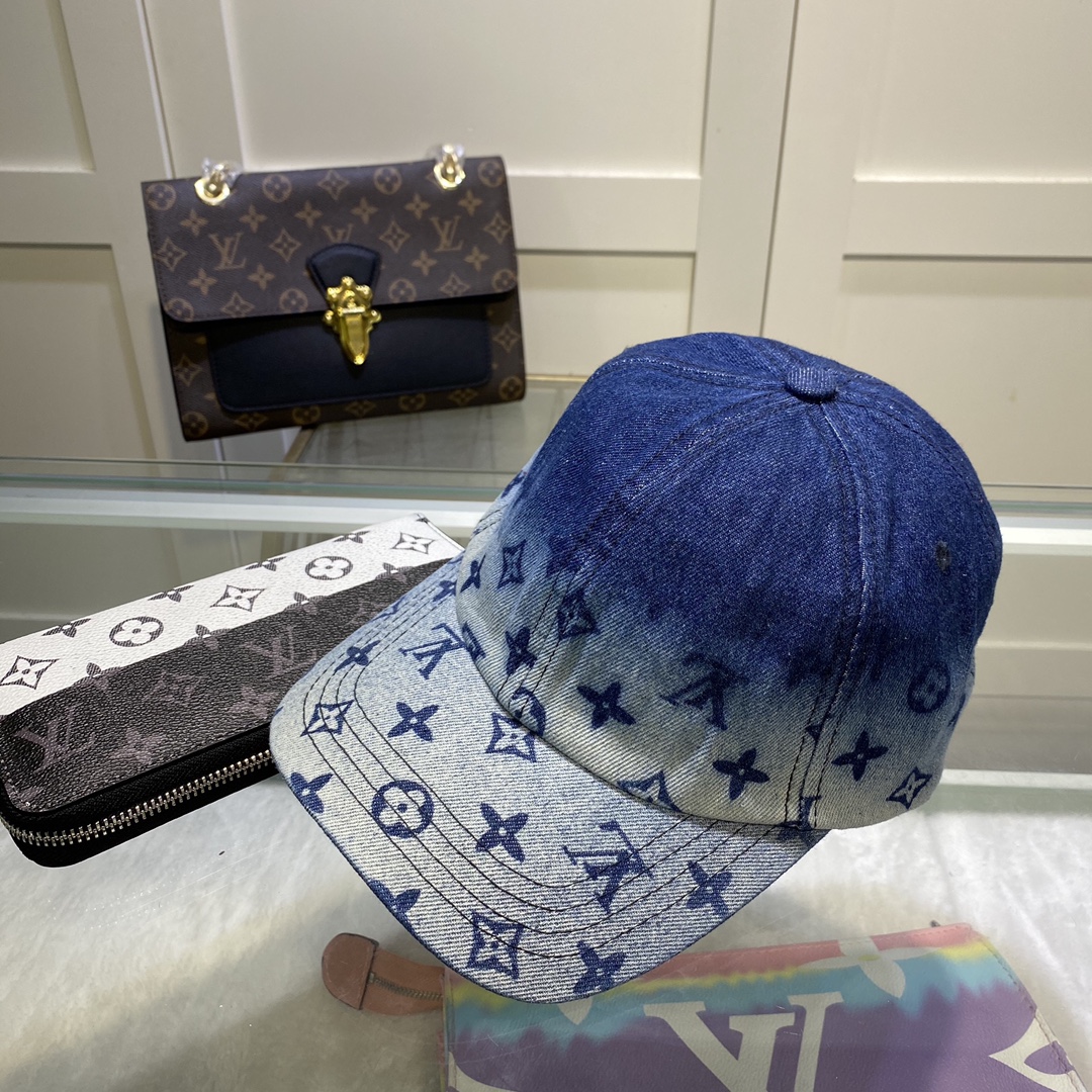 Hat Louis Vuitton 2 - vstockx