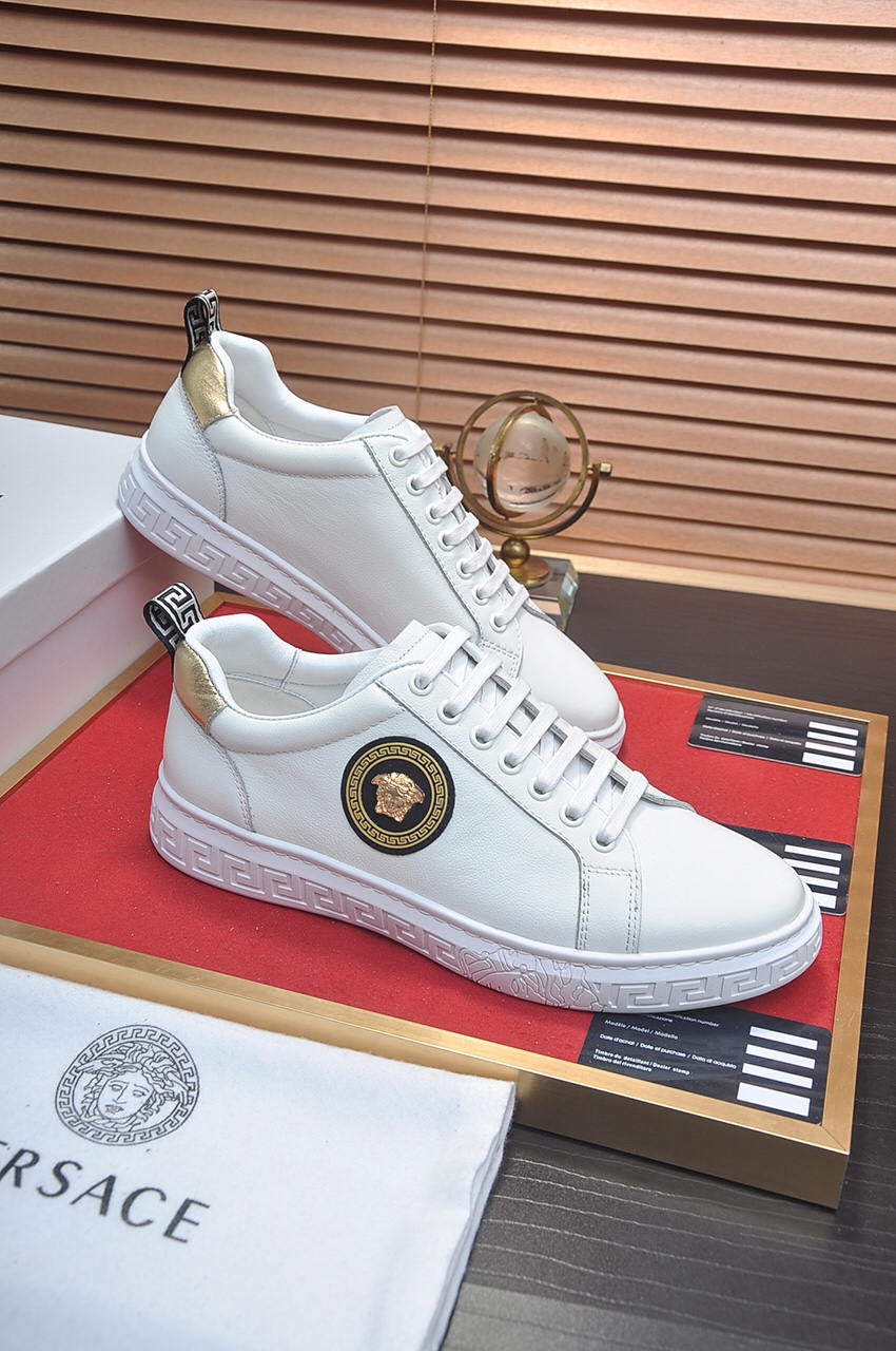 Versace Greca Sneaker 27 - vstockx