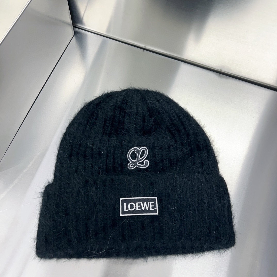 Streetwear Hat LOEWE 329142 - vstockx