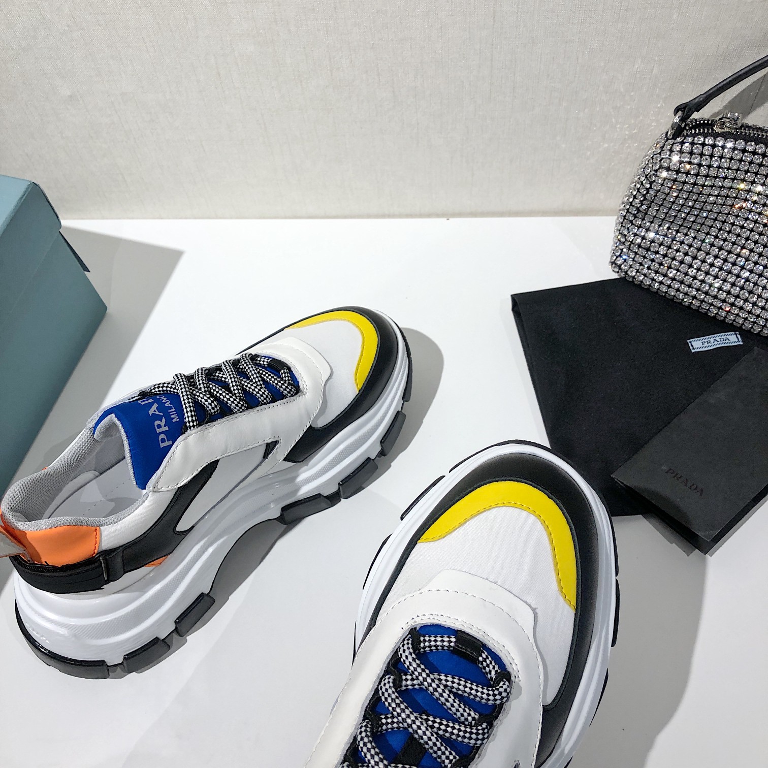 Prada Low Top sneaker 54 - vstockx