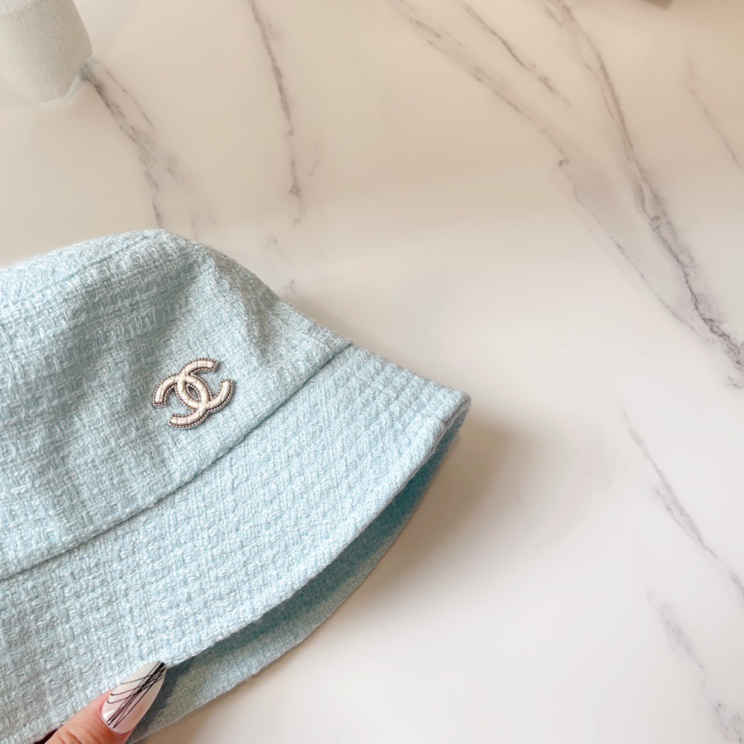 Streetwear Hat Chanel 329364 - vstockx