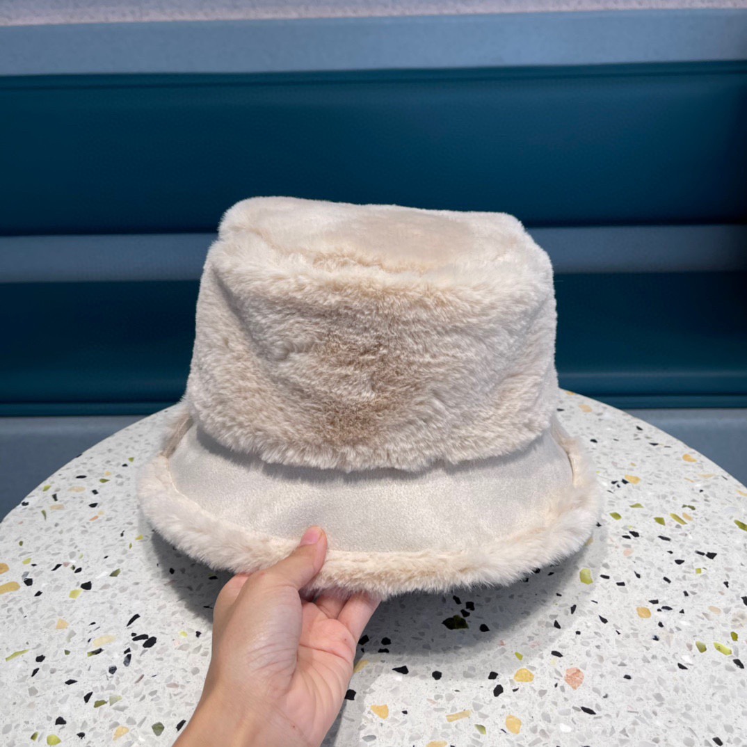 Hat Celine 1 - vstockx