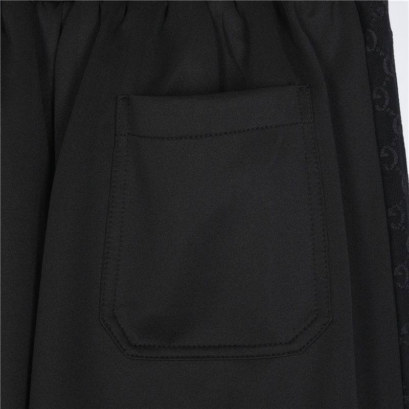 Clothes Gucci 334 - vstockx