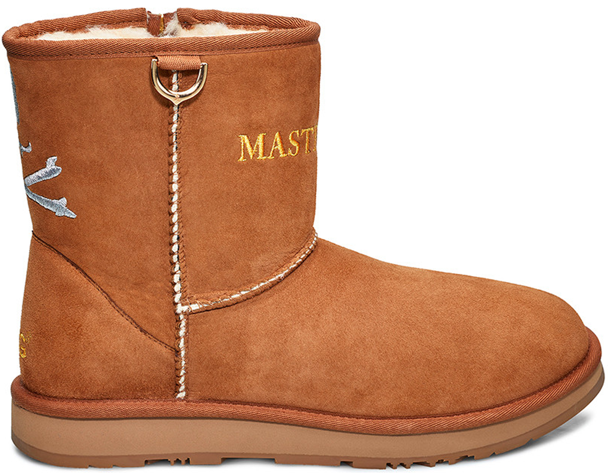 UGG Classic Short Boot mastermind World Chestnut - vstockx