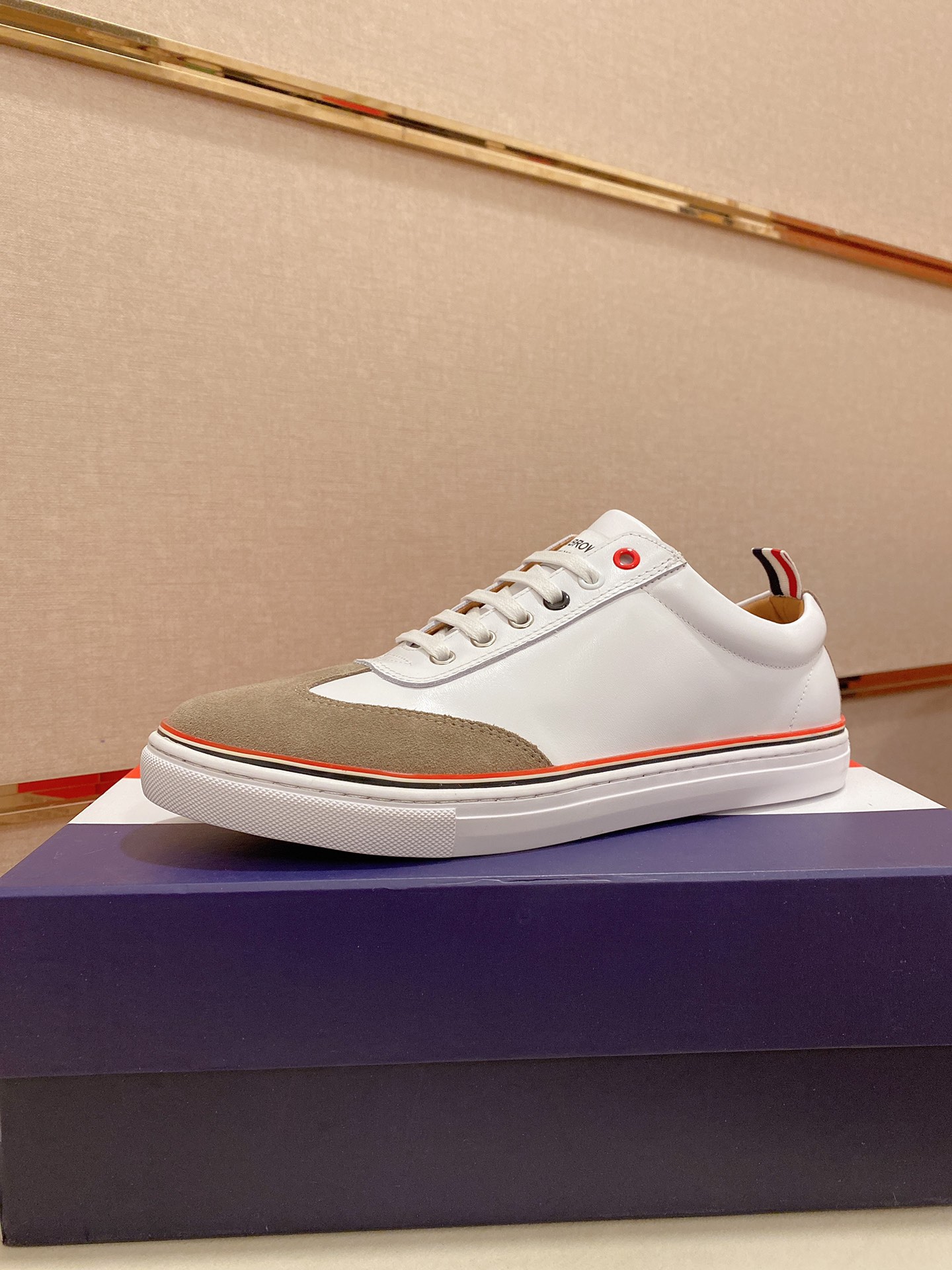Thom Browne Low Top Sneaker 2 - vstockx