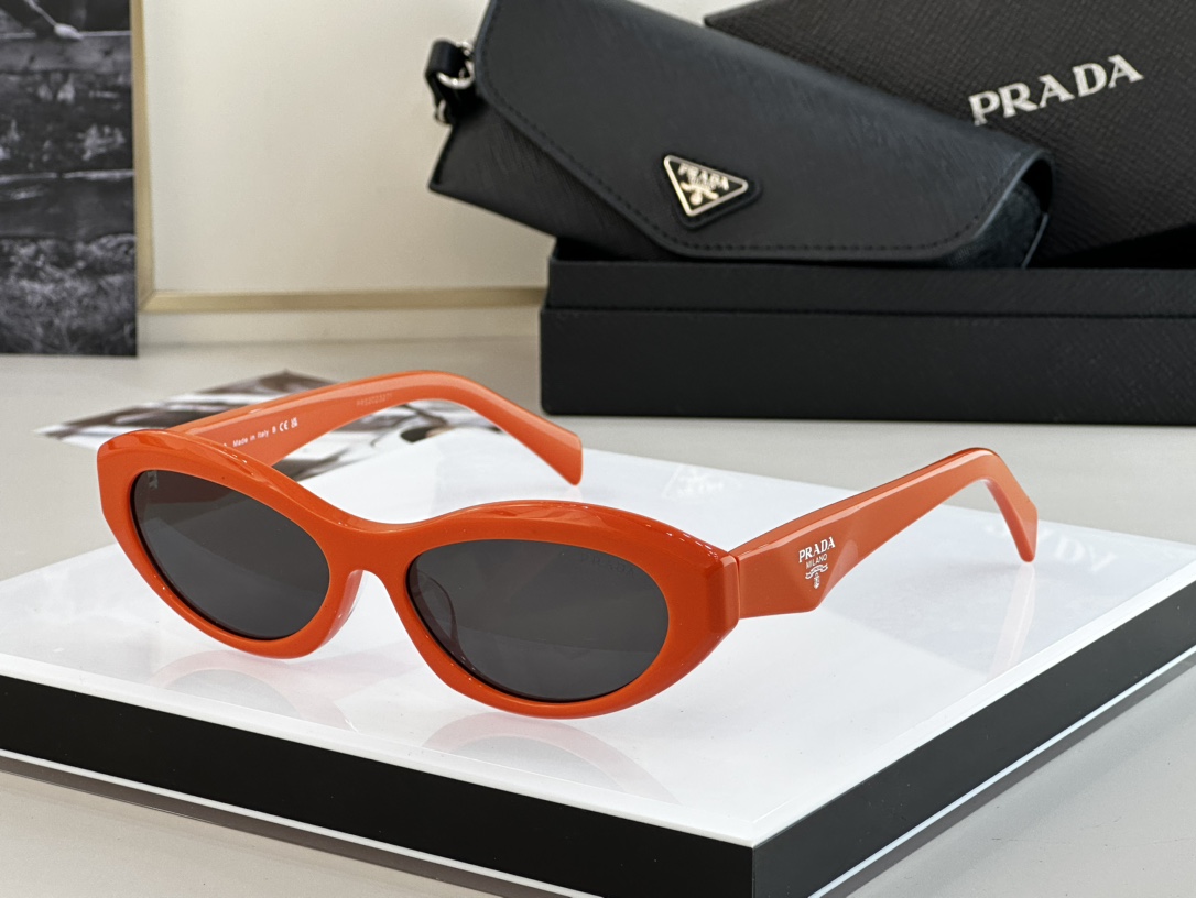 sunglasses Prada PR26 Size��55-16 145 - vstockx