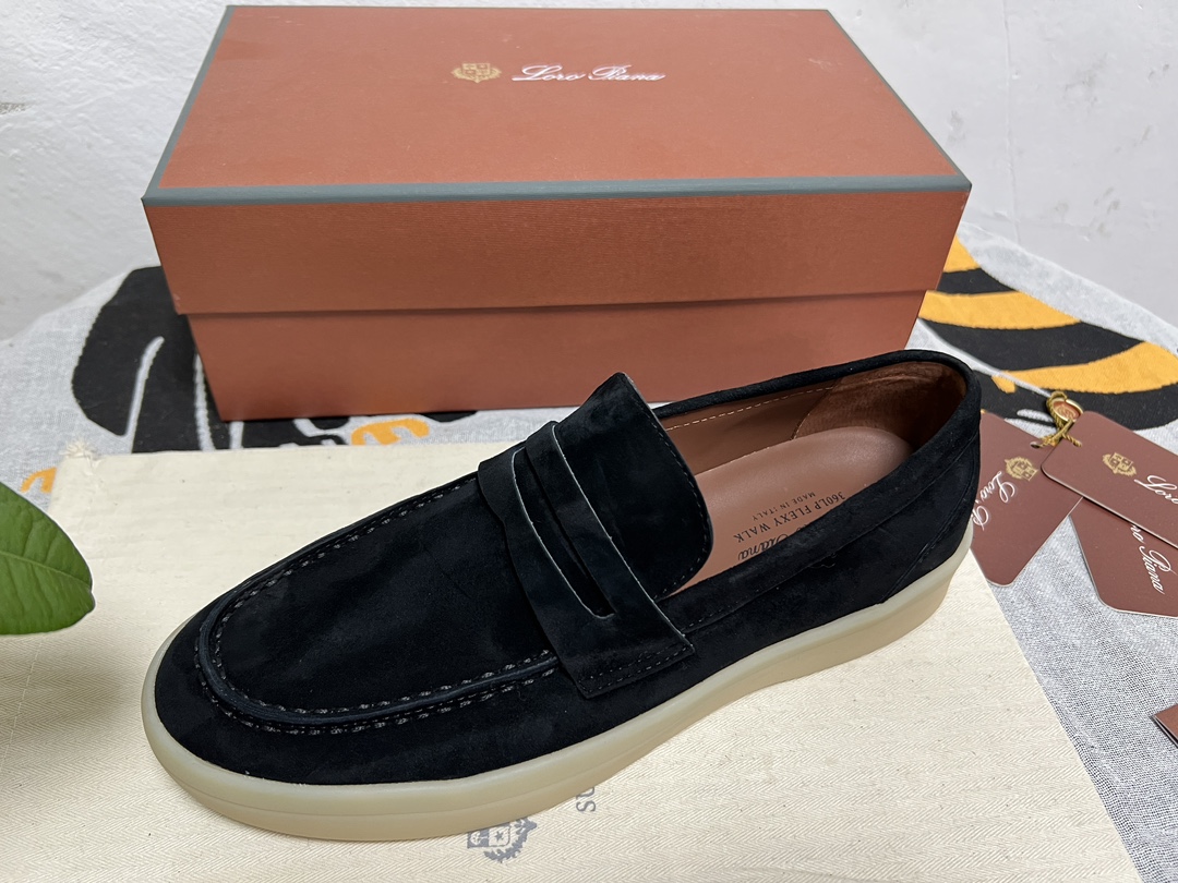 Loro Piana shoes 271 - vstockx