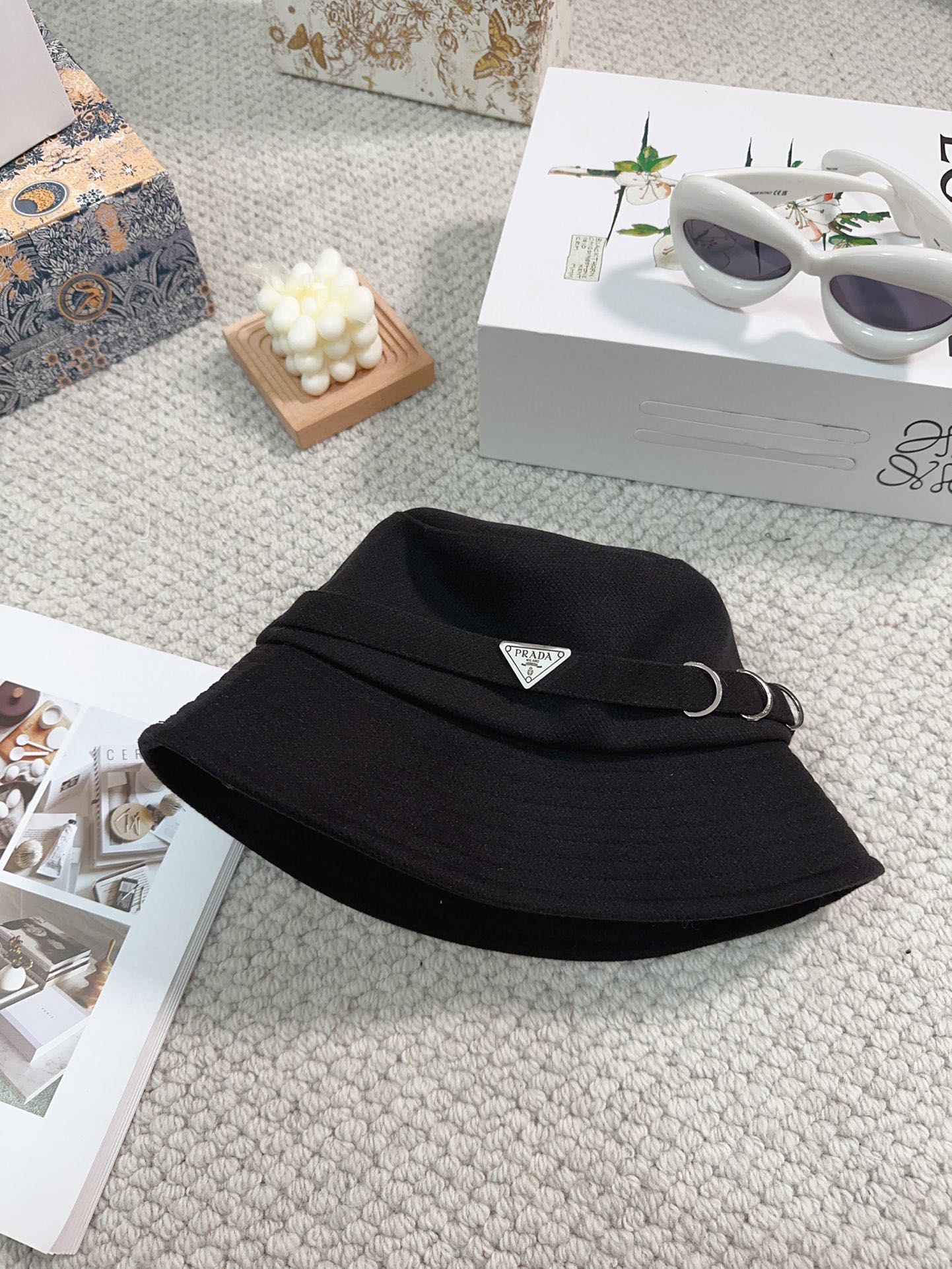 Streetwear Hat Prada 329302 - vstockx