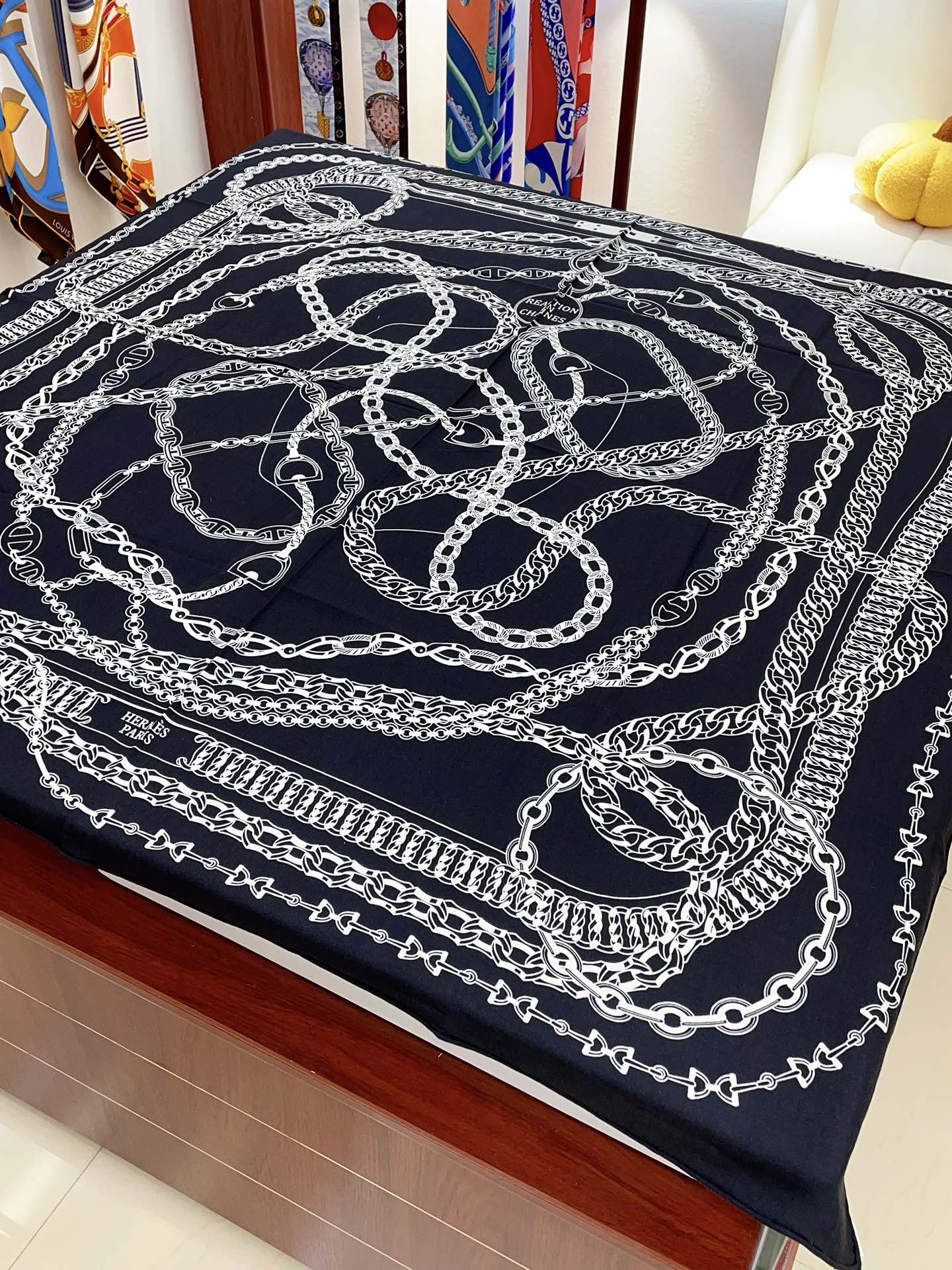 Streetwear Scarf Hermes 328739 SIZE:140cm*140cm - vstockx