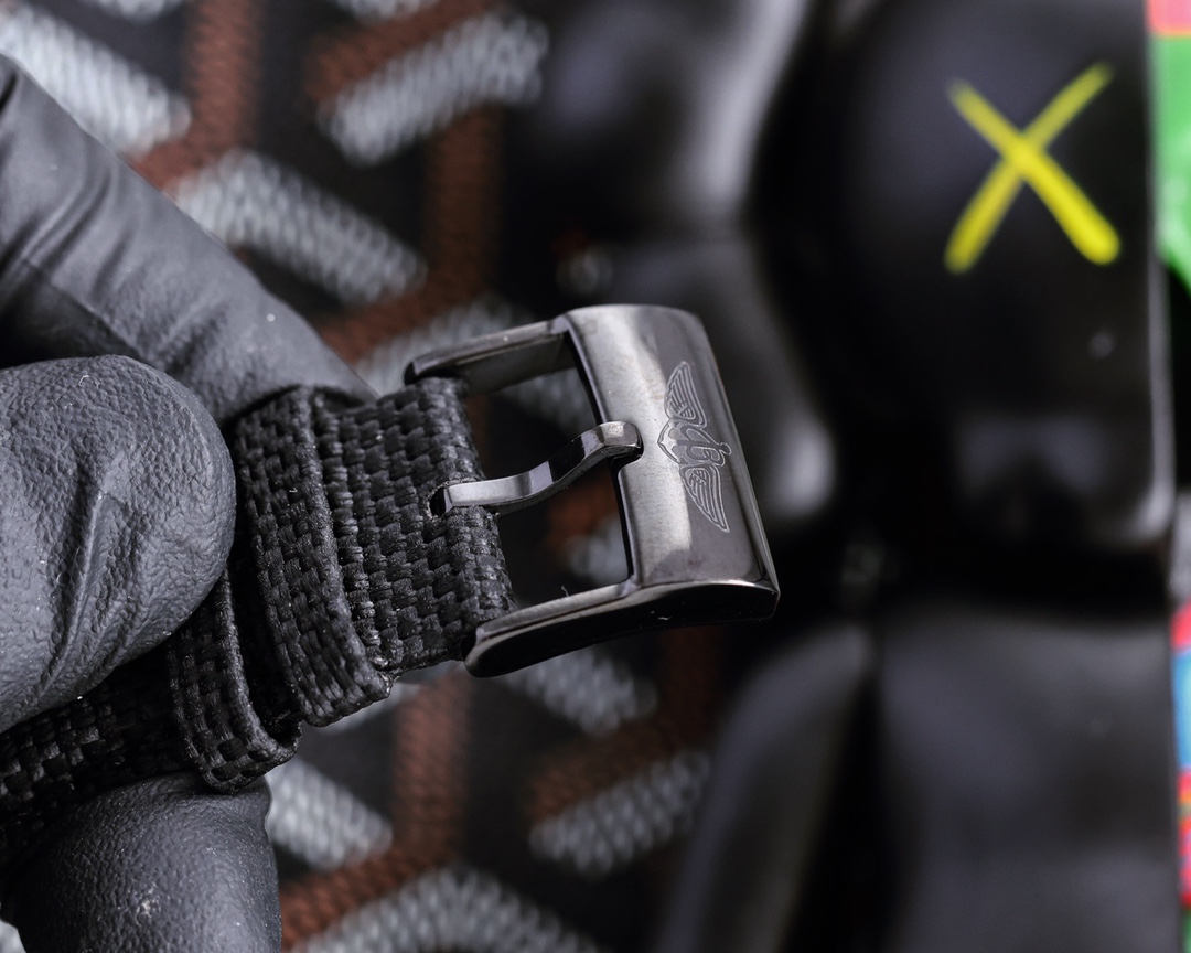 Watches BREITLING 323255 size:43*13 mm - vstockx