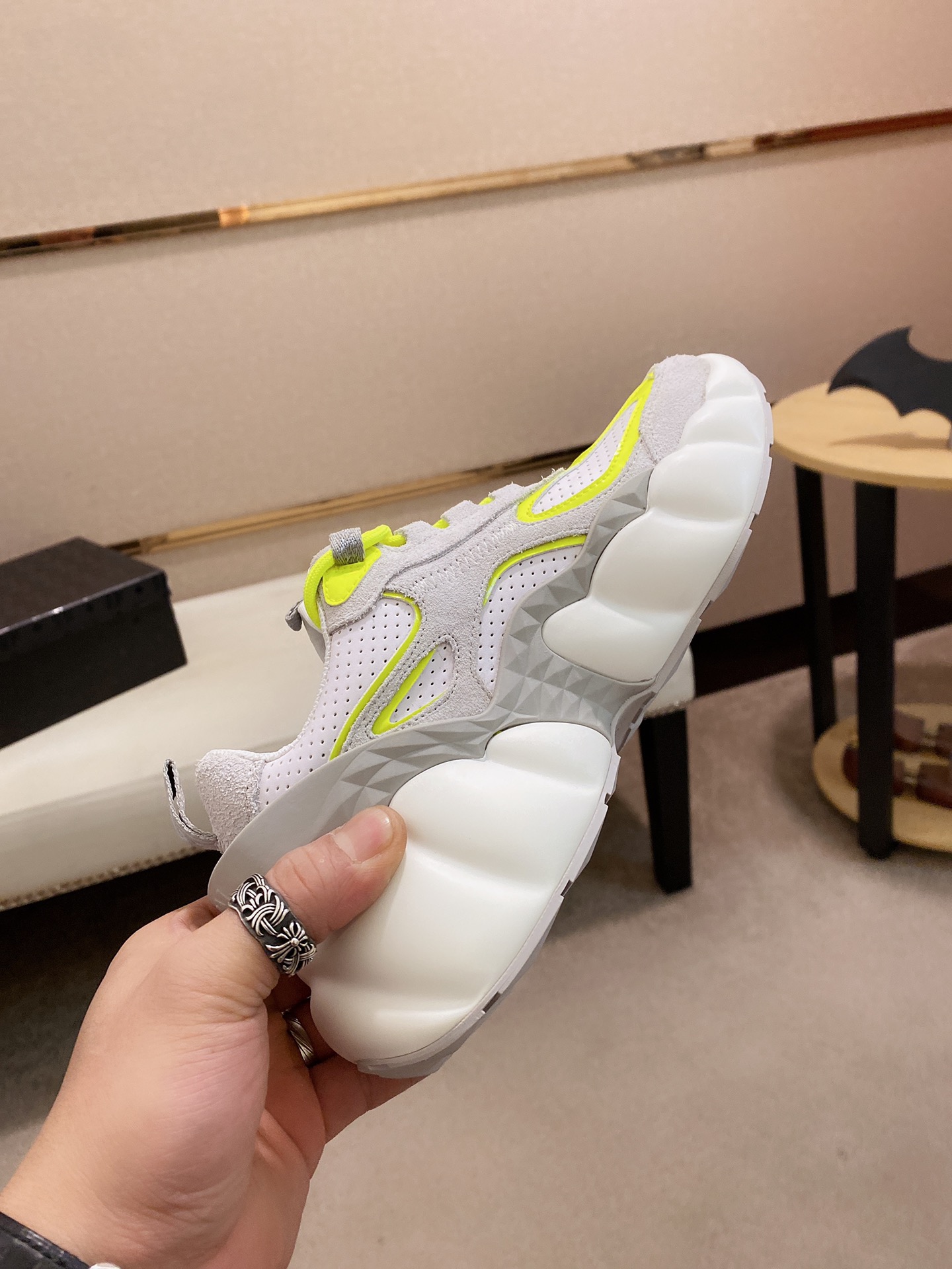 MCM Low Top Logo Lace-up Sneakers 11 - vstockx