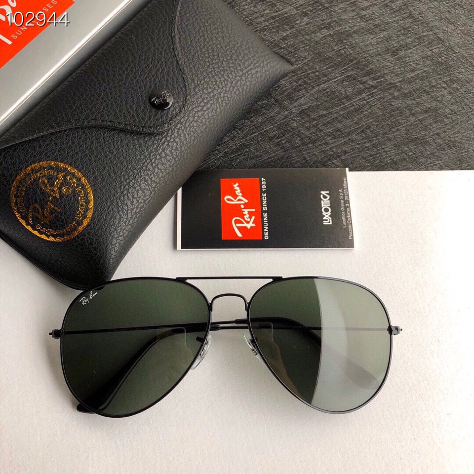 Sunglasses Ray-Ban RB3025 size:58-14-140 - vstockx
