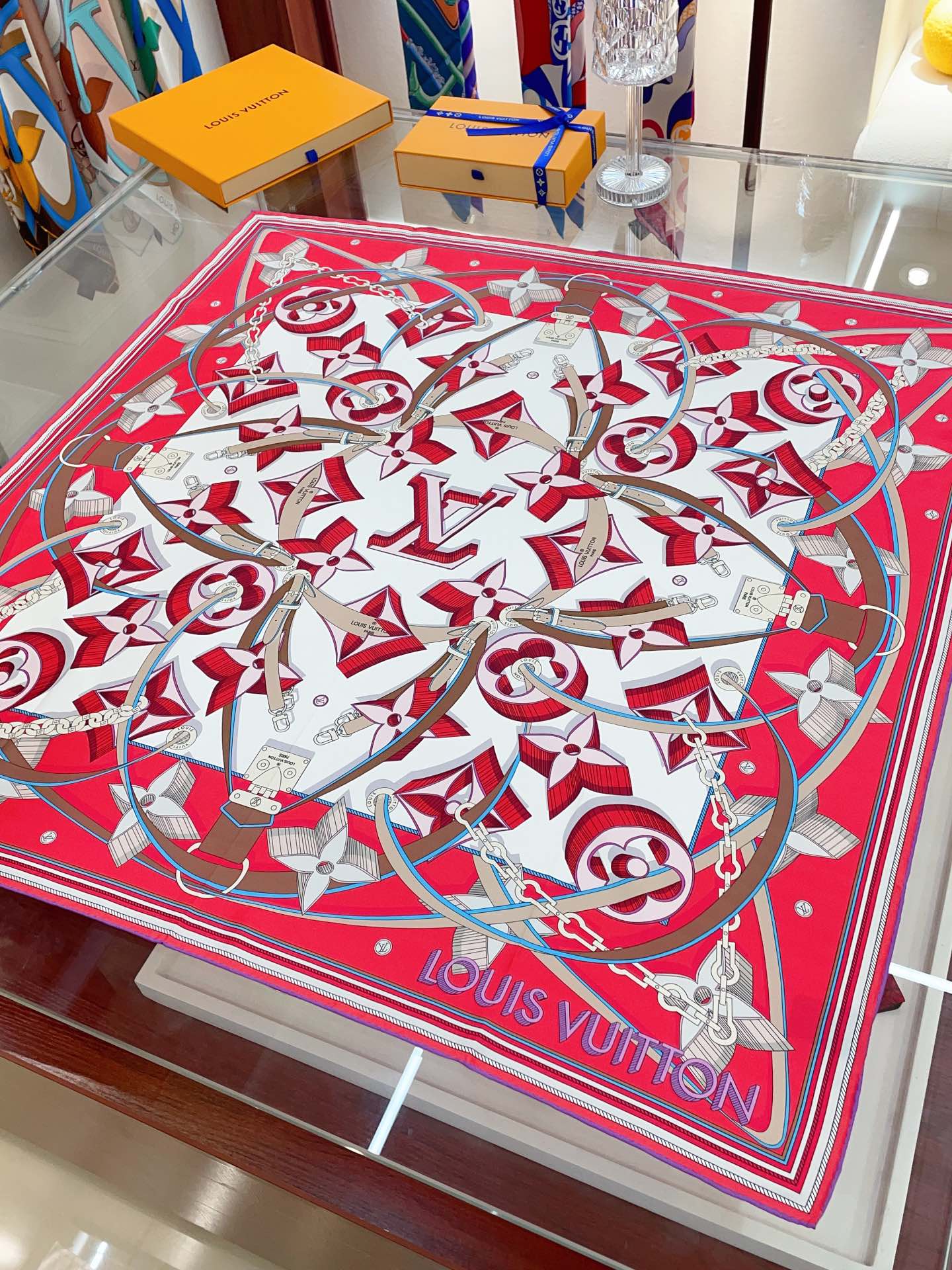 Streetwear Scarf LV 328782 SIZE:90cm*90cm - vstockx