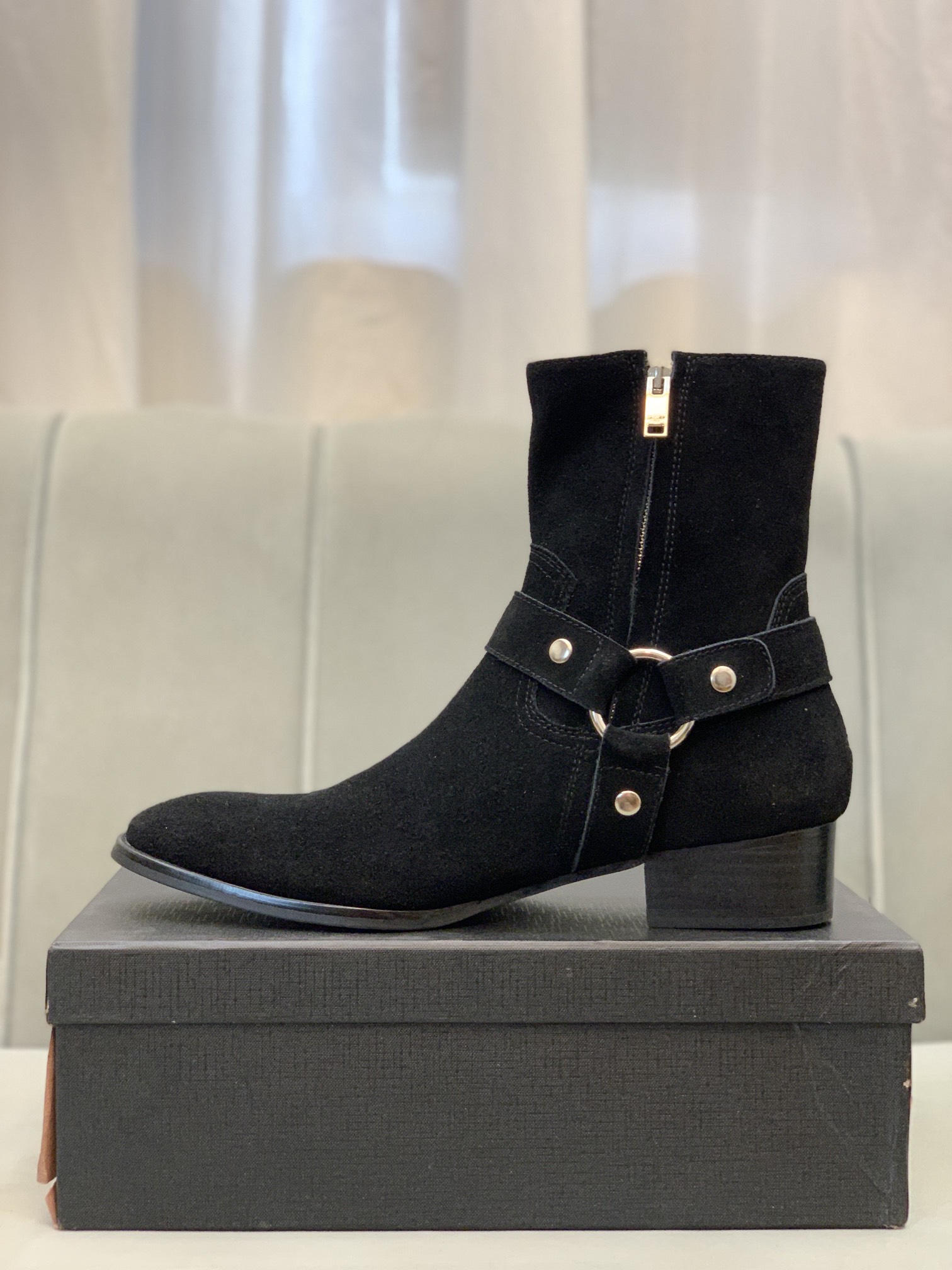 Saint Laurent Boots 2 - vstockx