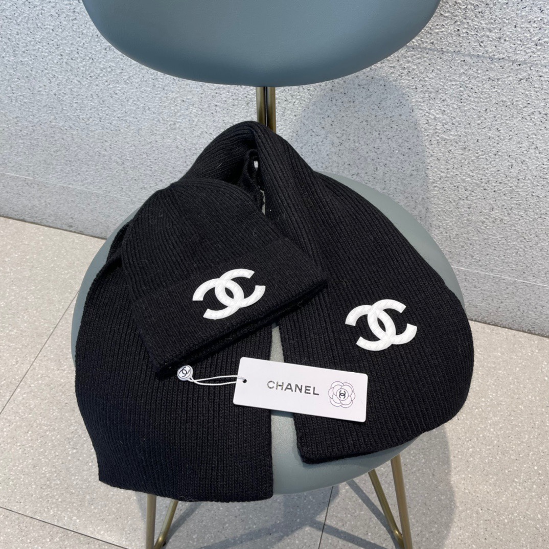 Hat & Scarf Chanel 4 - vstockx
