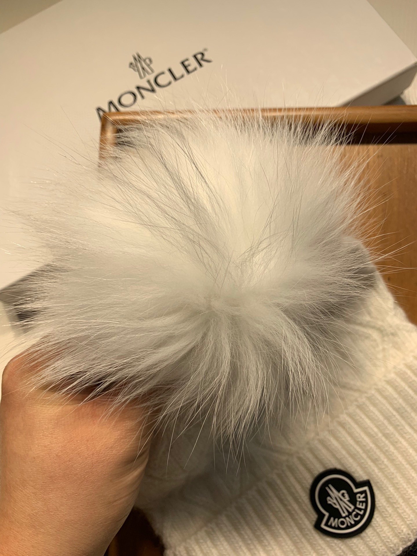 Hat Moncler 4 - vstockx